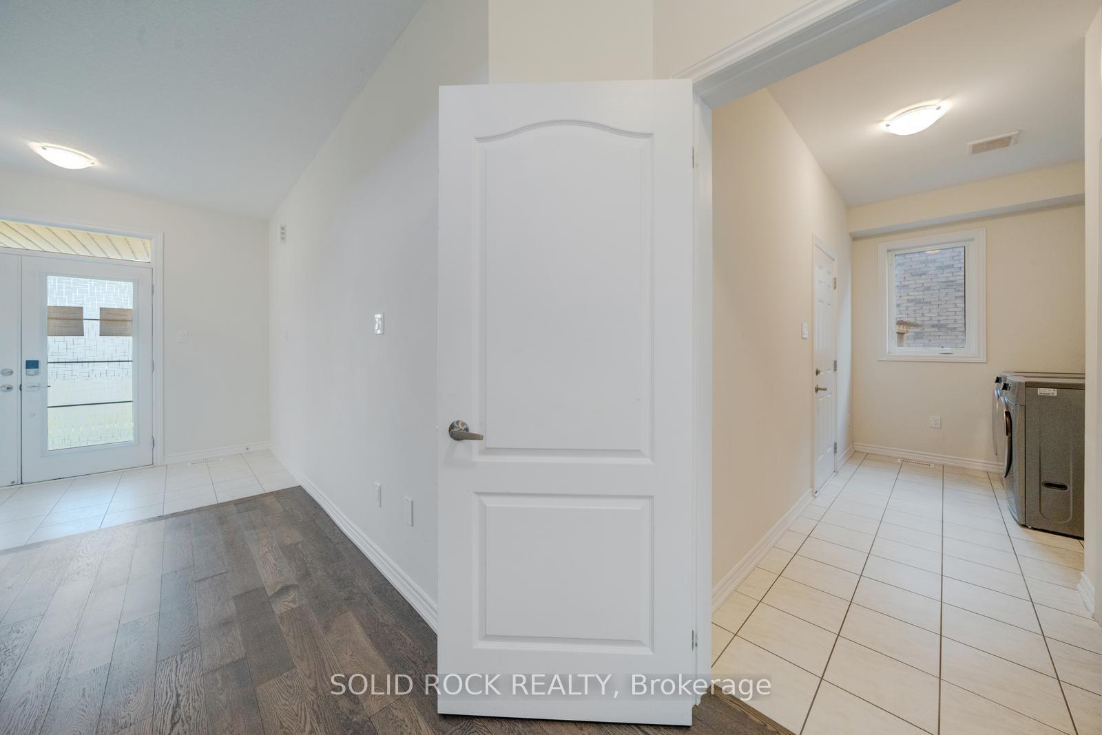 Photo 7 of 52 Explorer Way, Thorold, Rolling Meadows — HOMEH