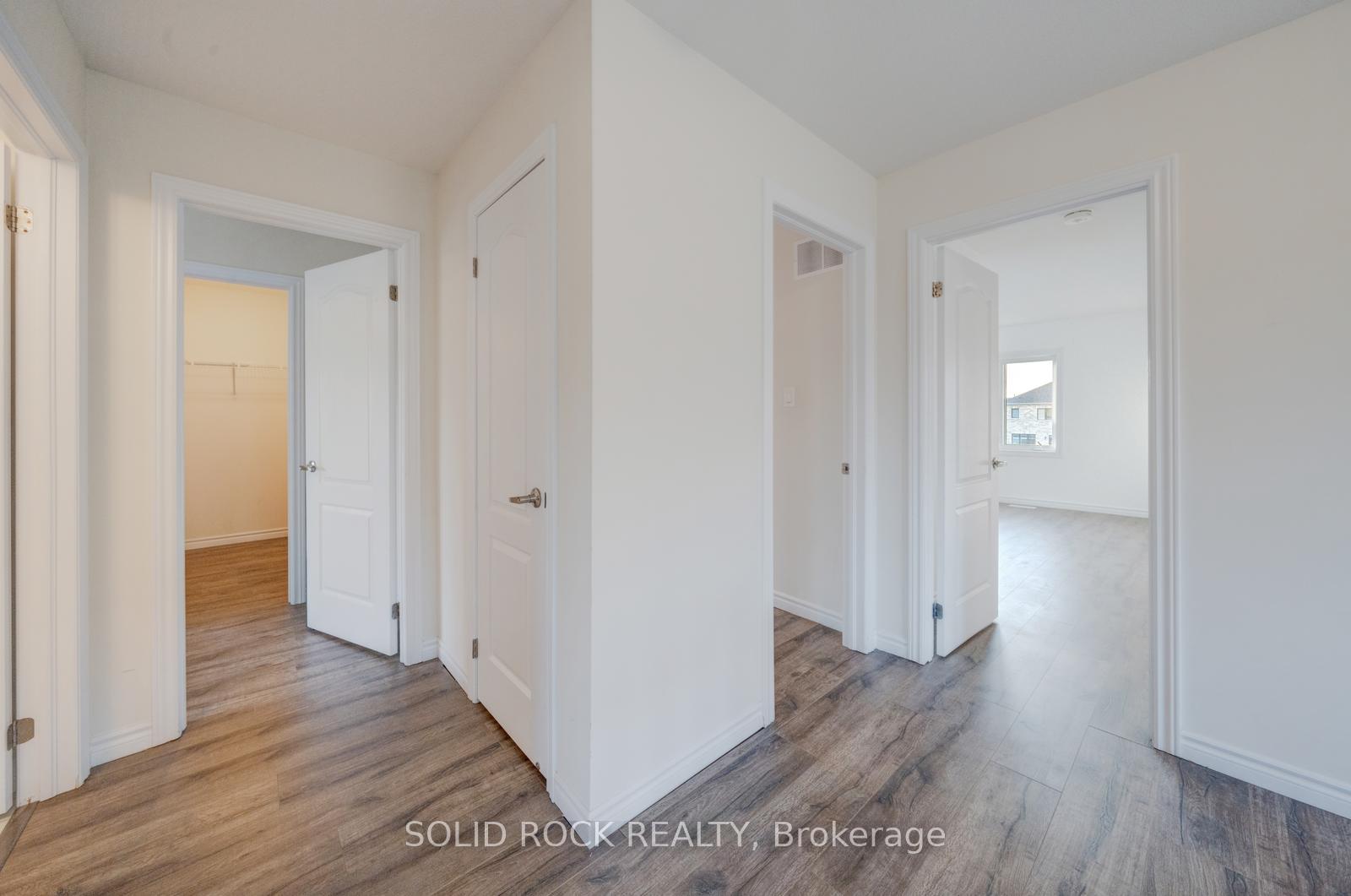 Photo 27 of 52 Explorer Way, Thorold, Rolling Meadows — HOMEH