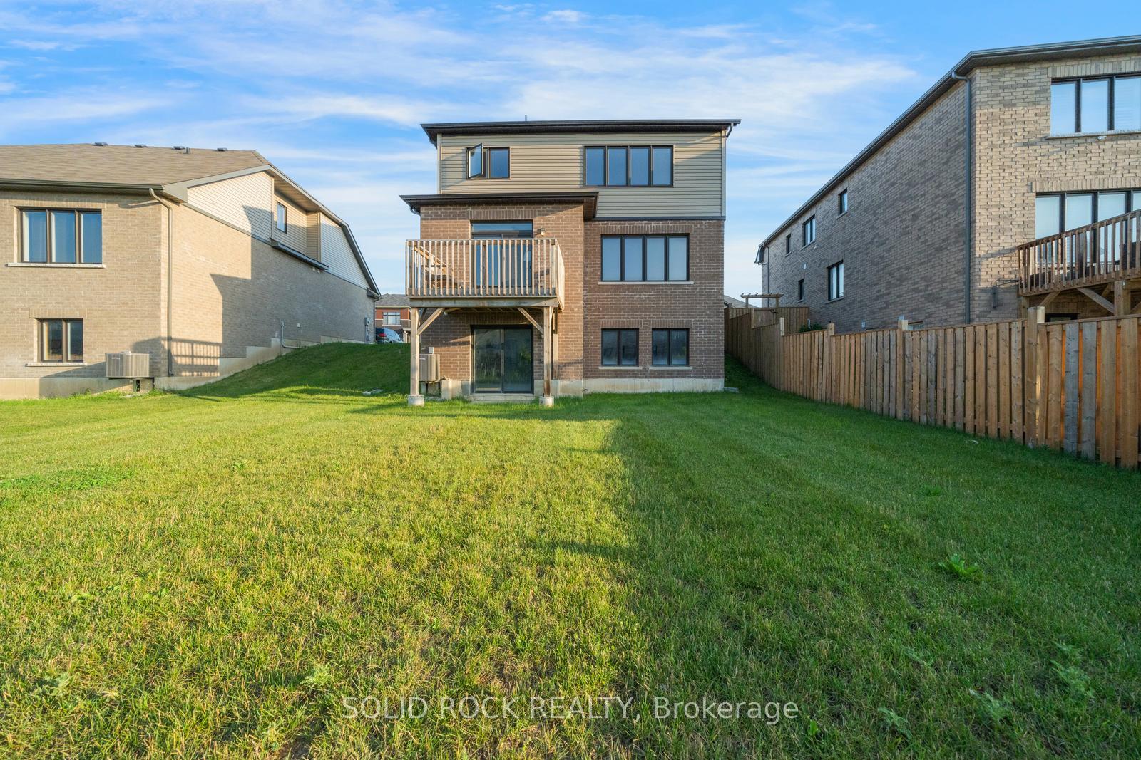 Photo 42 of 52 Explorer Way, Thorold, Rolling Meadows — HOMEH