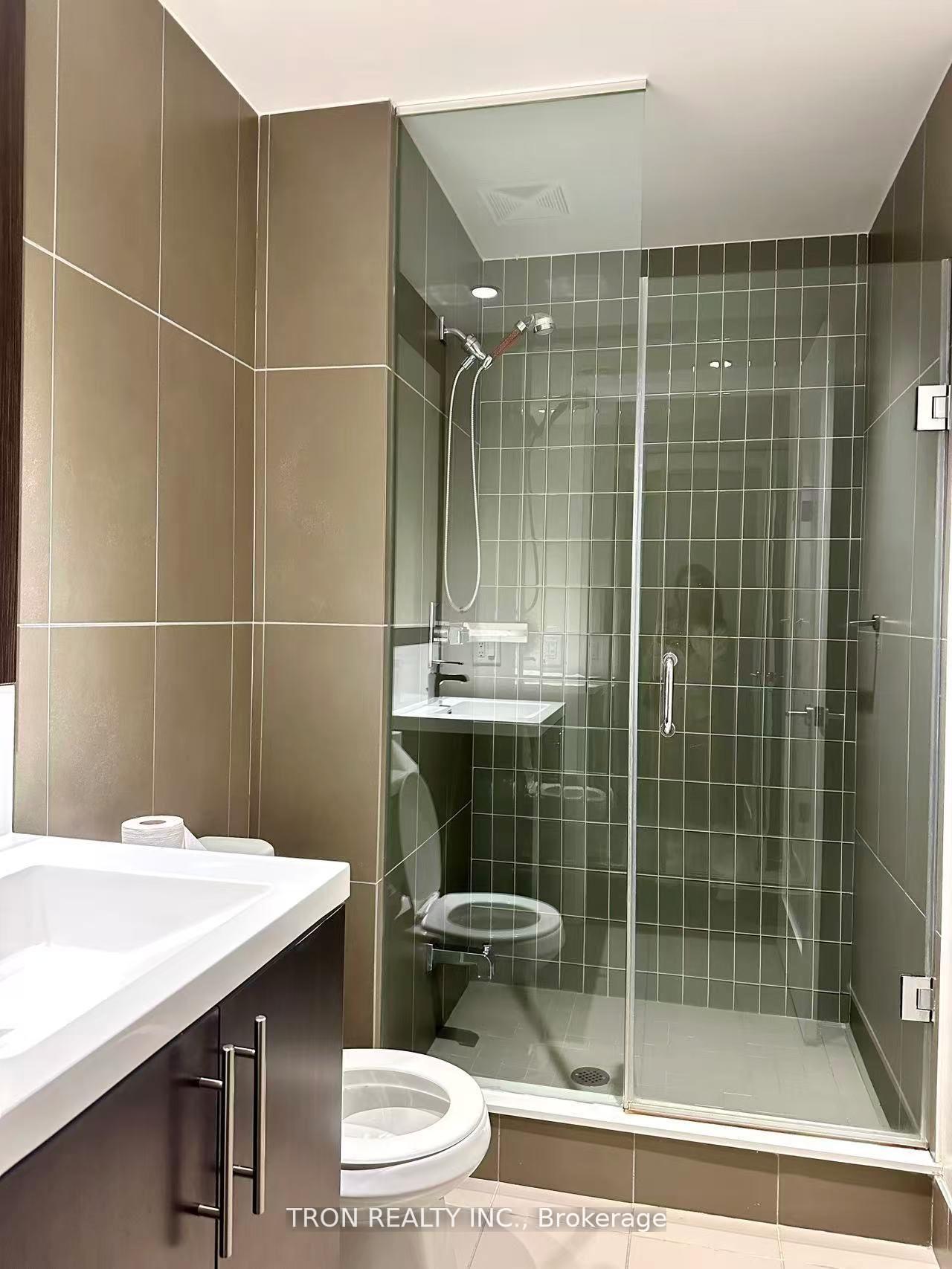 Photo 7 of Unit 2505, 2 Anndale Drive, North York, Willowdale East — HOMEH