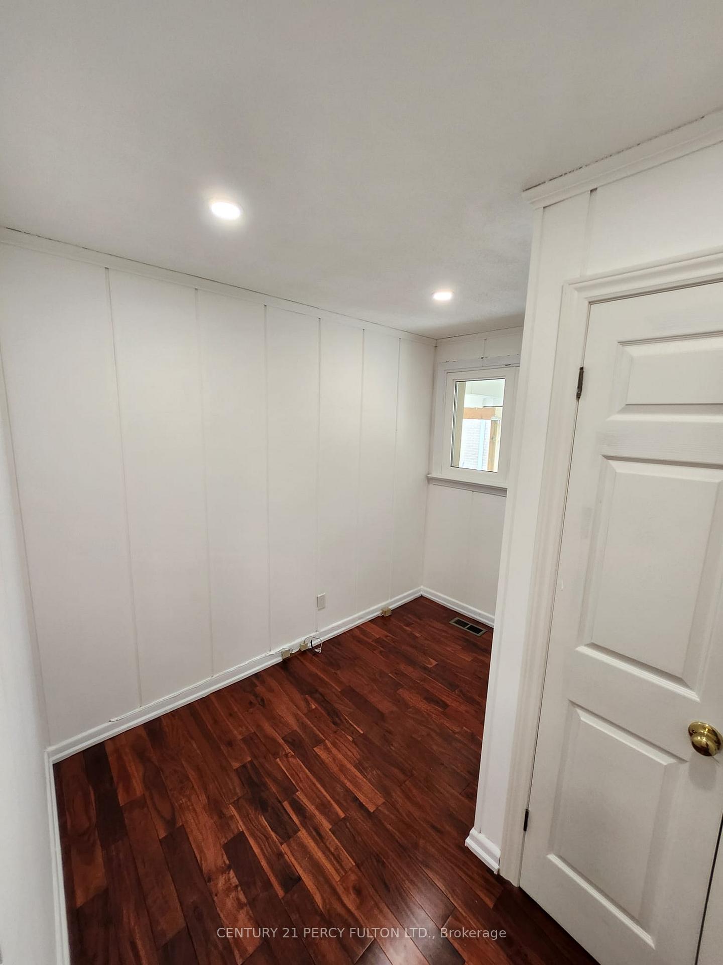 Photo 18 of Unit Main, 6 Blithfield Avenue, North York, Bayview Village — HOMEH