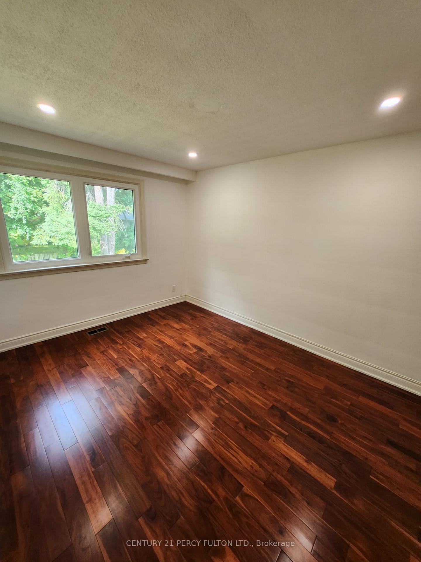 Photo 19 of Unit Main, 6 Blithfield Avenue, North York, Bayview Village — HOMEH