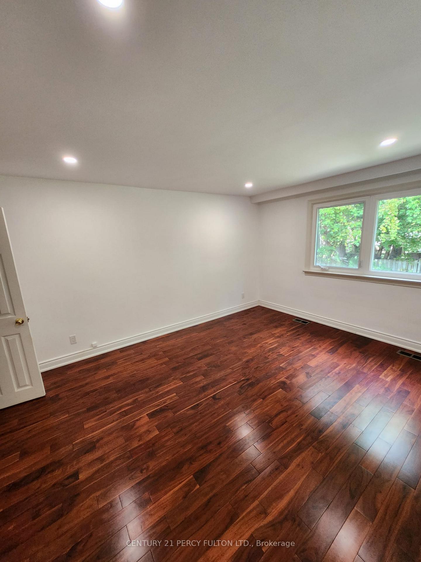 Photo 22 of Unit Main, 6 Blithfield Avenue, North York, Bayview Village — HOMEH
