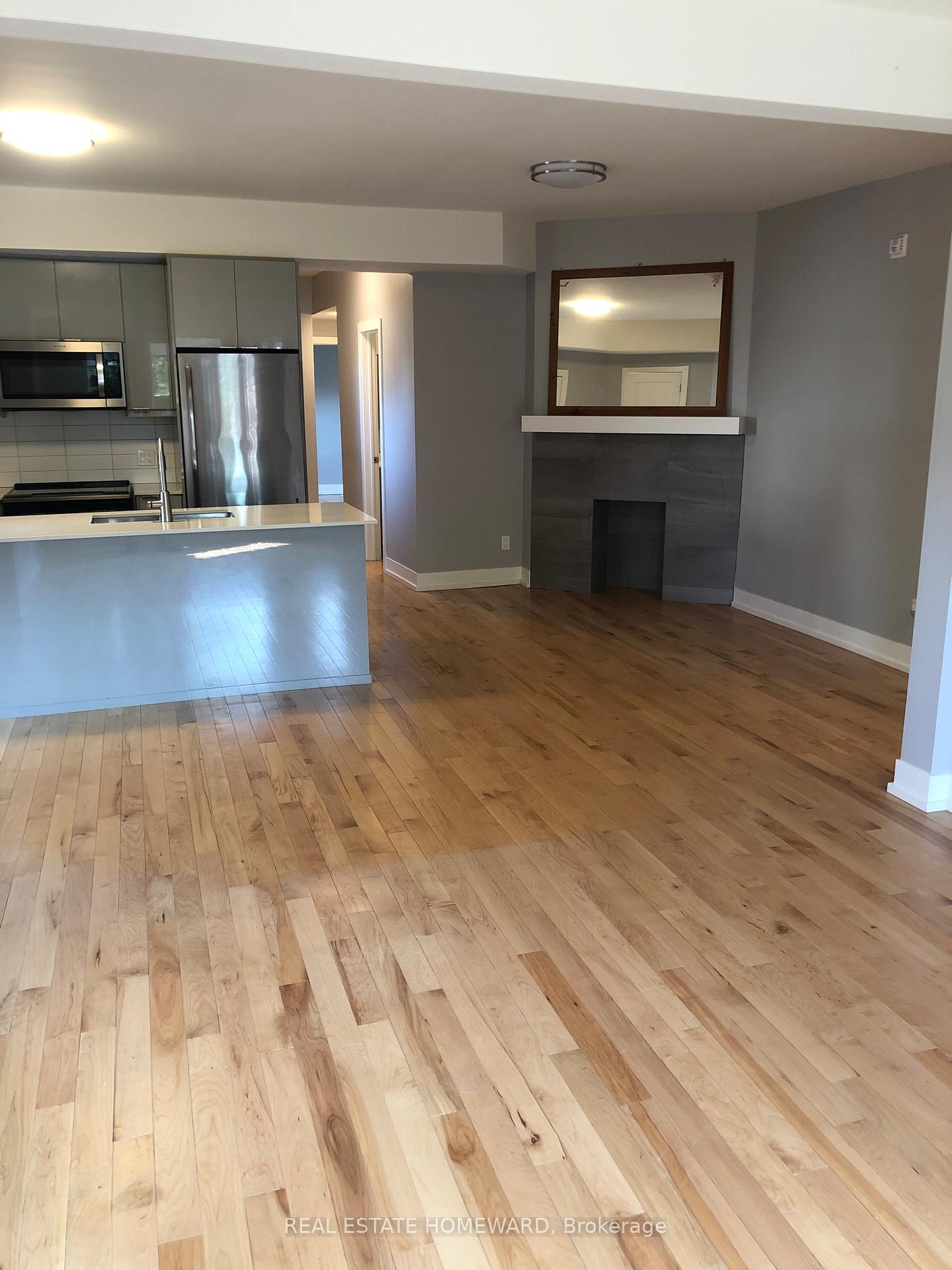 Photo 2 of Unit 3, 2174 Queen Street E, Toronto, The Beaches — HOMEH