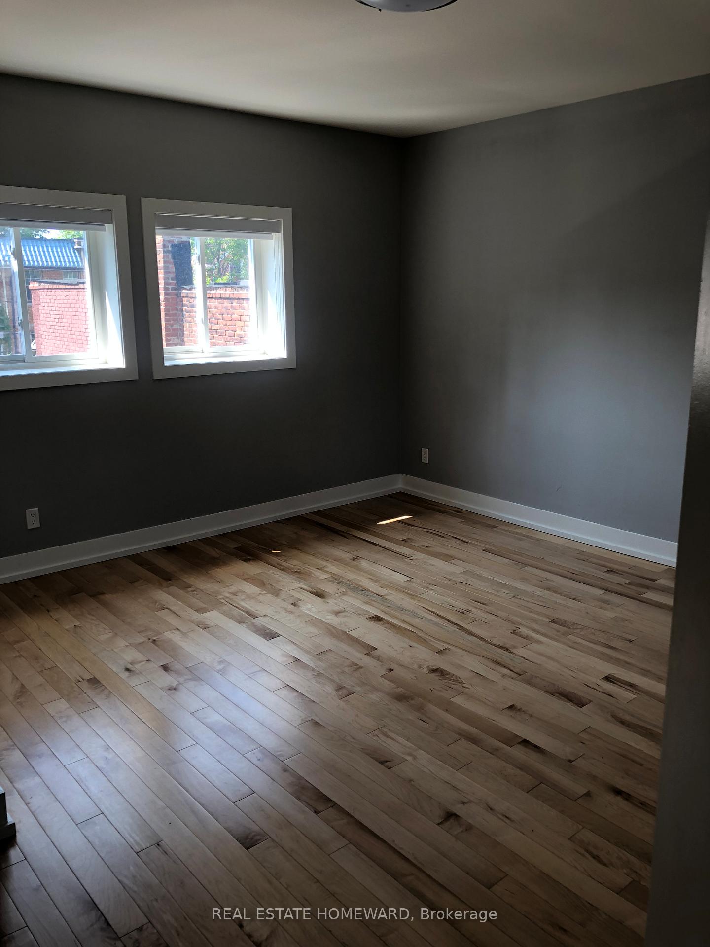 Photo 5 of Unit 3, 2174 Queen Street E, Toronto, The Beaches — HOMEH