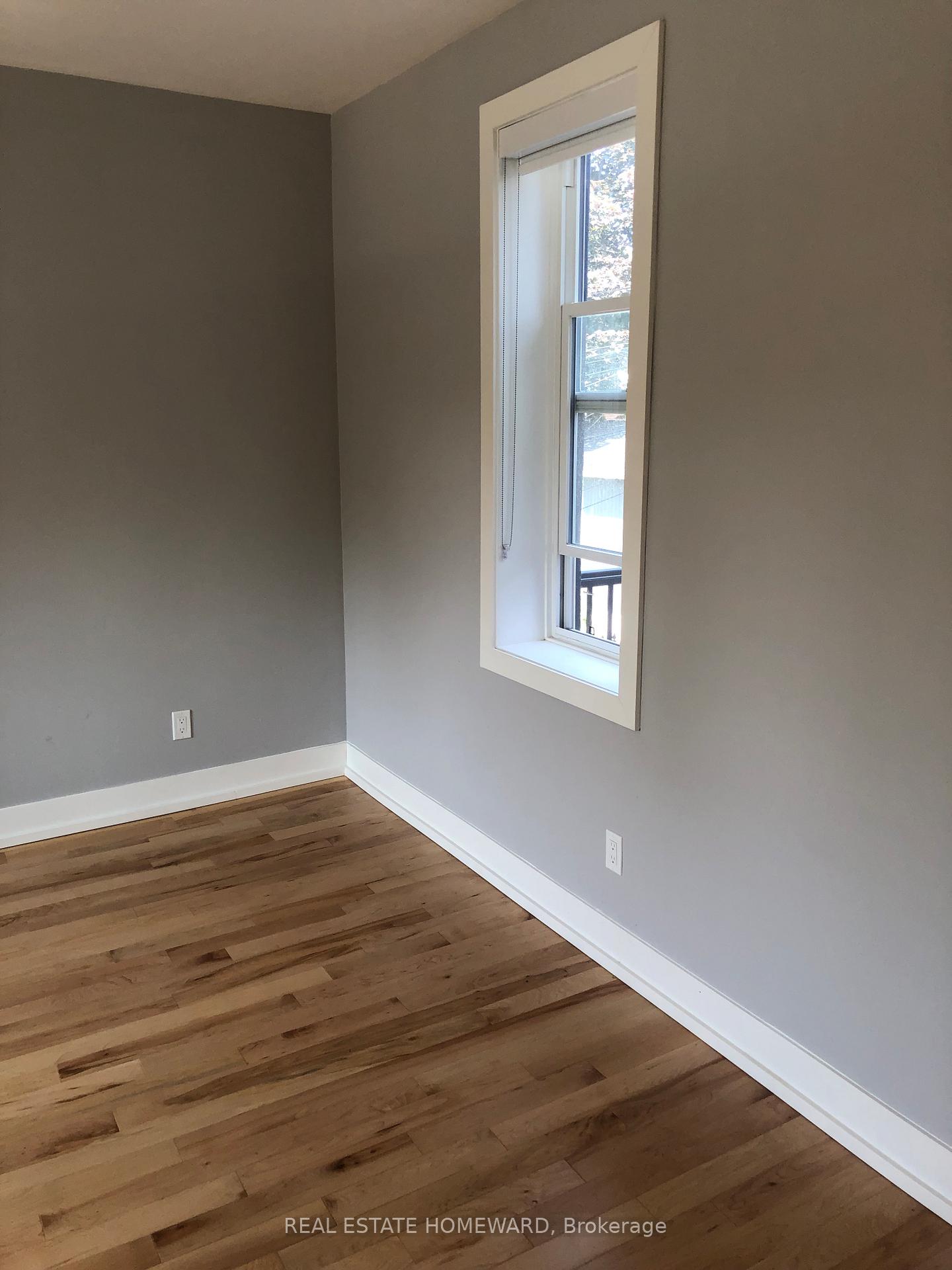 Photo 8 of Unit 3, 2174 Queen Street E, Toronto, The Beaches — HOMEH