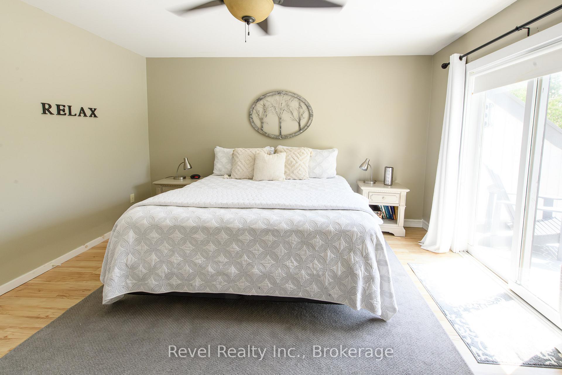 Photo 19 of 440 Oxbow Crescent W, Collingwood — HOMEH