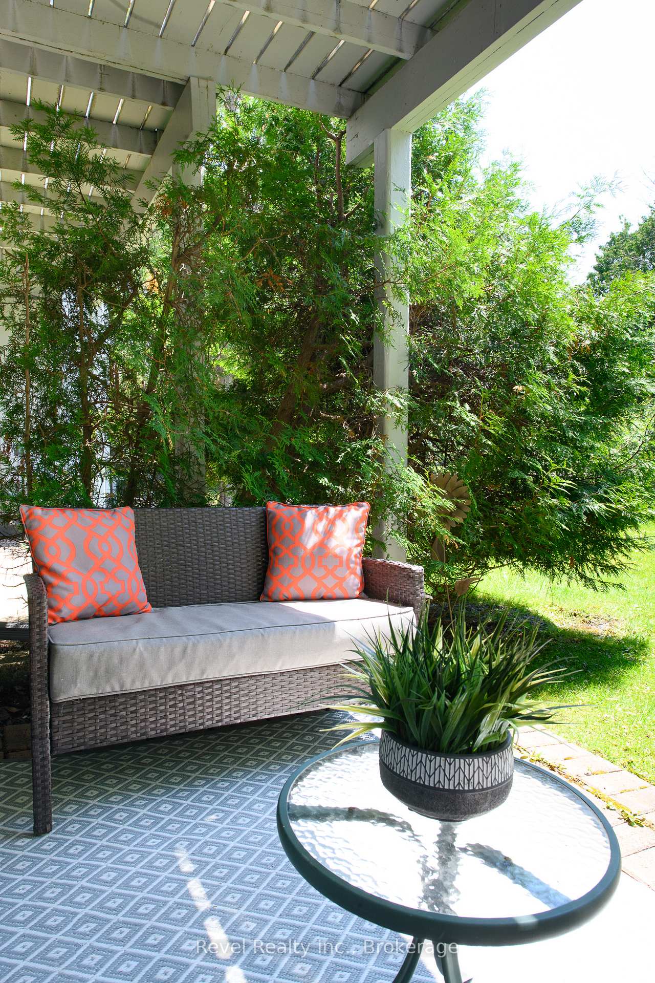 Photo 29 of 440 Oxbow Crescent W, Collingwood — HOMEH