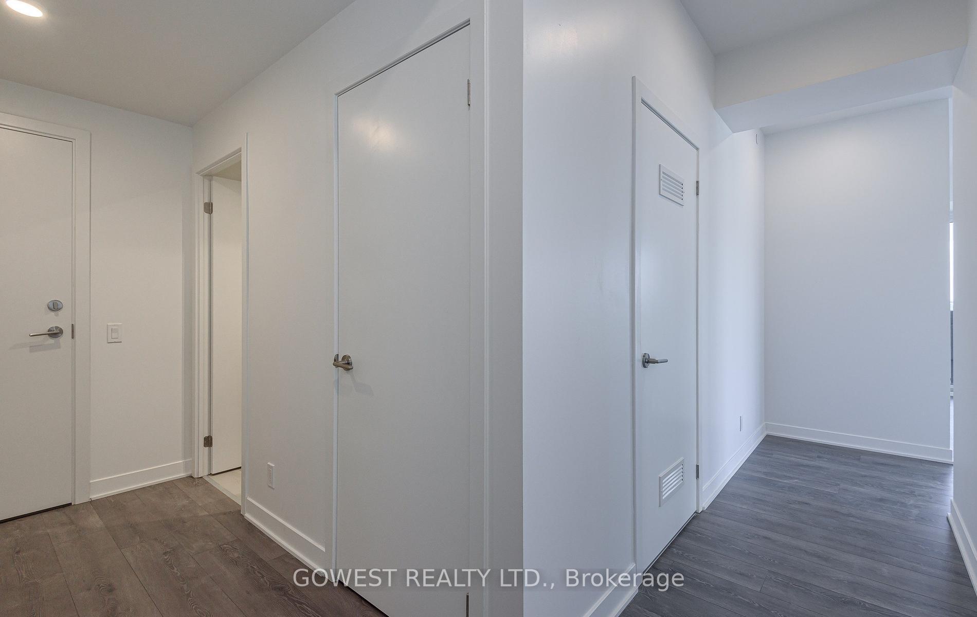 Photo 5 of Unit 902, 10 Flavelle Trail, Vaughan, Steeles West Industrial — HOMEH