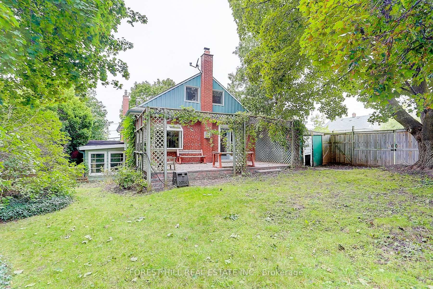 Photo 14 of 460 Main Street, King, Schomberg — HOMEH