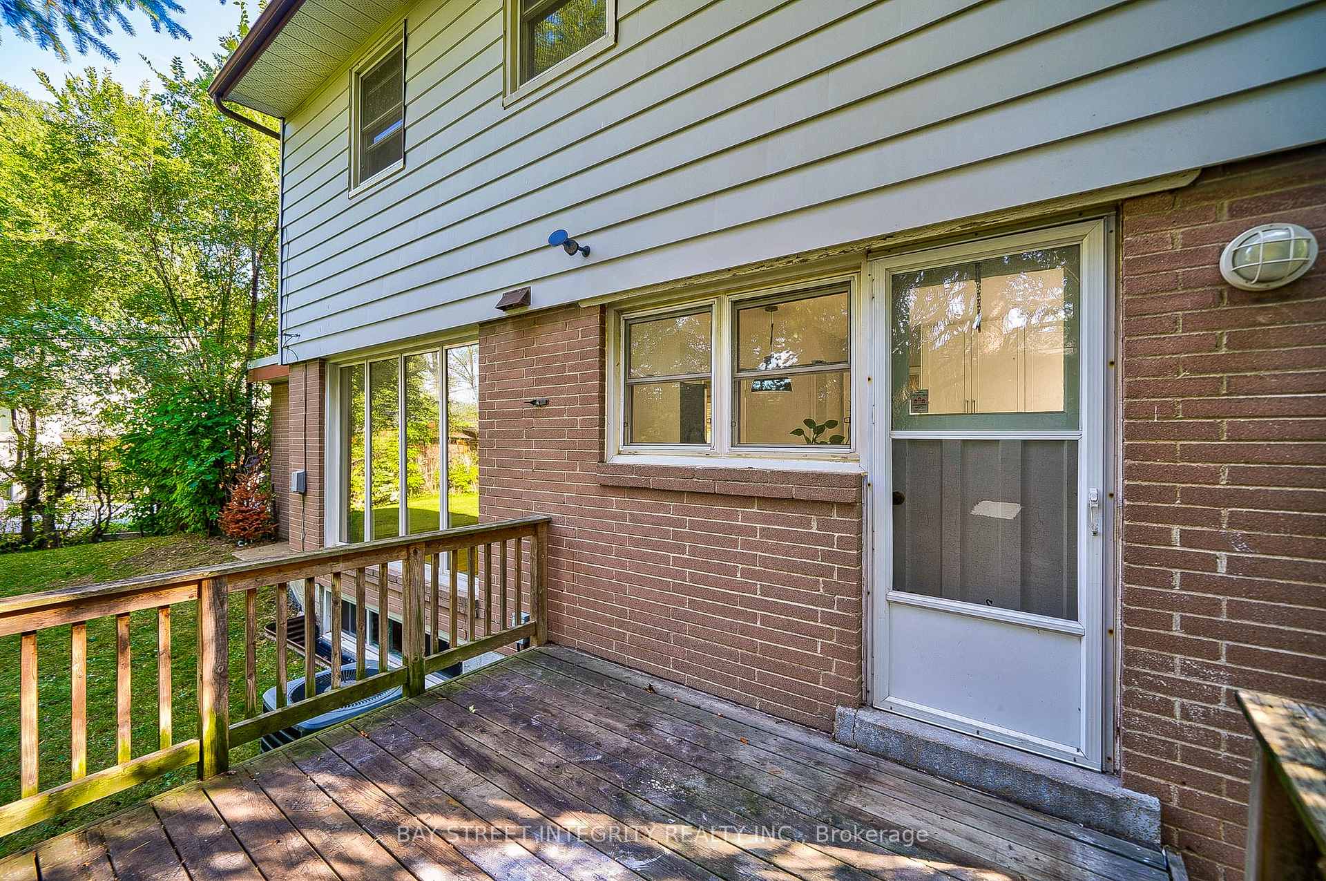Photo 39 of 63 Rossburn Drive, Etobicoke, Etobicoke West Mall — HOMEH