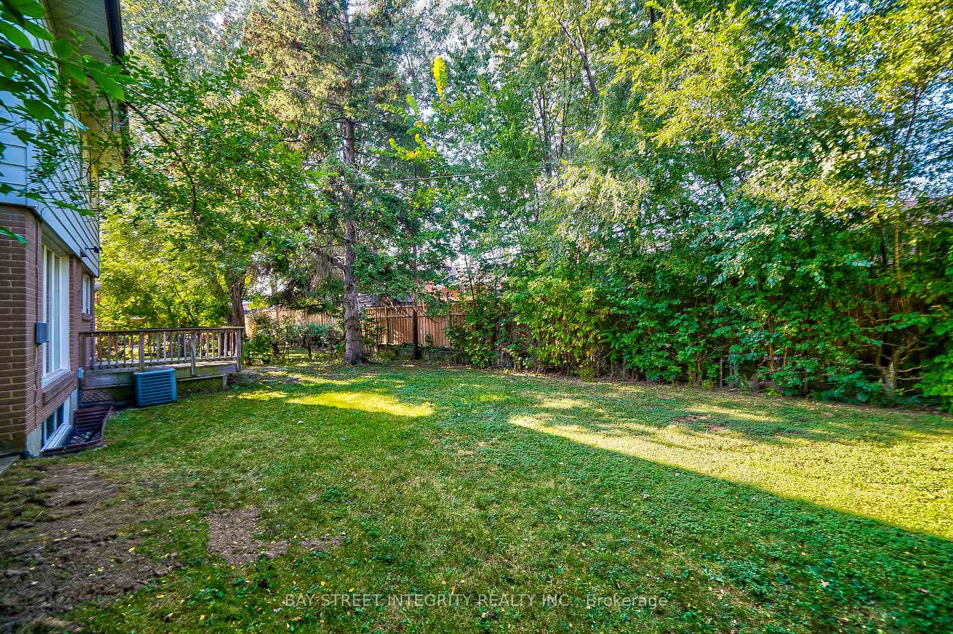 Photo 42 of 63 Rossburn Drive, Etobicoke, Etobicoke West Mall — HOMEH
