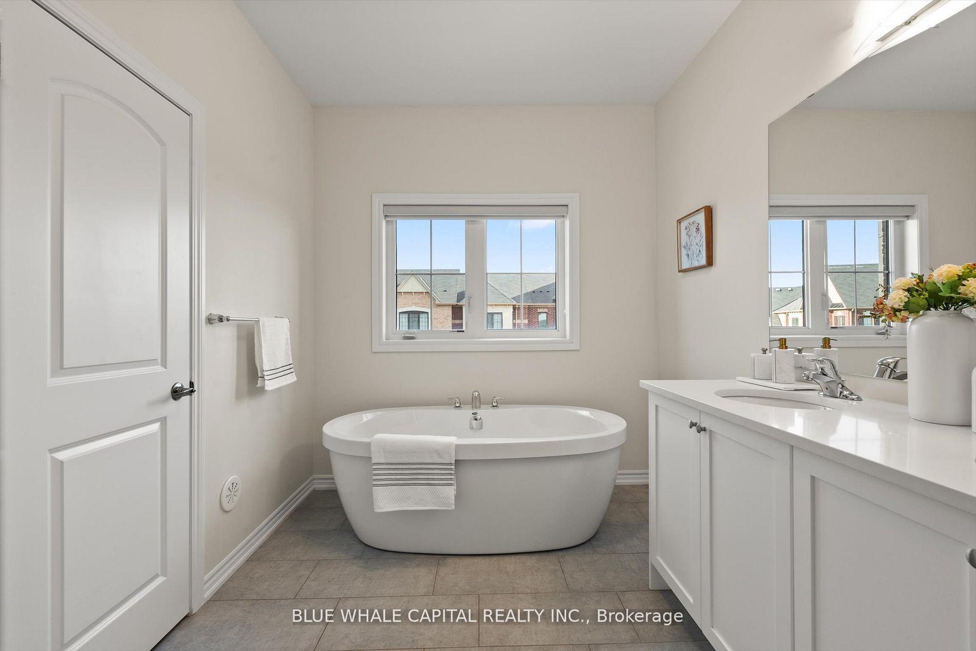 Photo 19 of 4 Fraleigh Avenue, Markham, Victoria Square — HOMEH