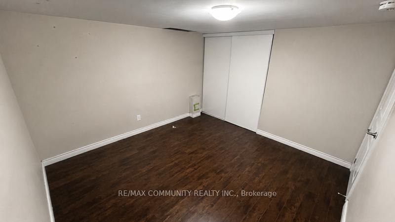Photo 5 of 47 Hua Du ( Bsment) Avenue, Markham, Berczy — HOMEH