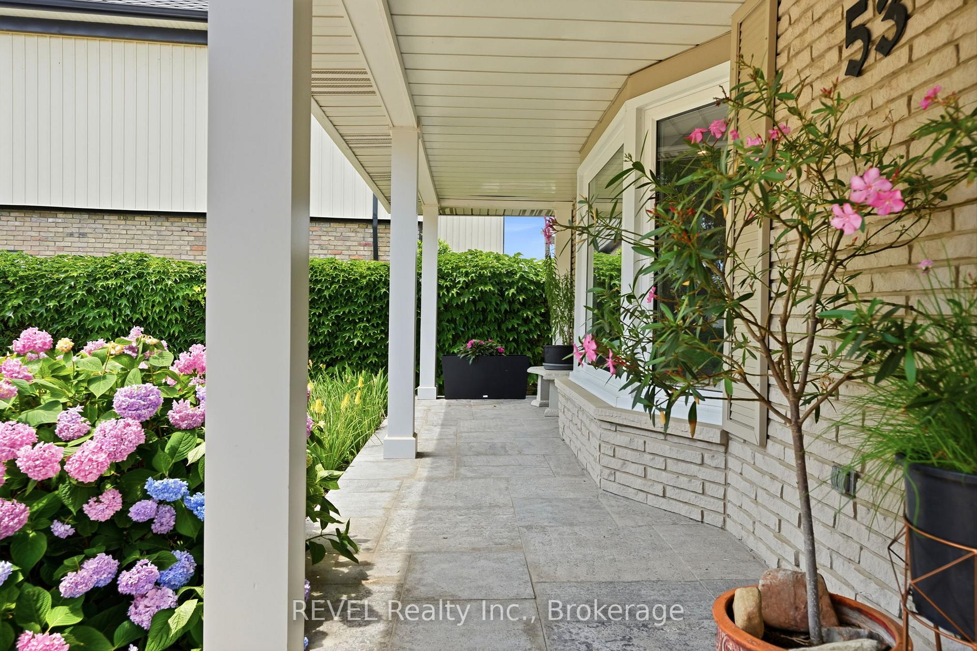 Photo 11 of 53 Beachview Drive, St. Catharines, Lakeshore — HOMEH