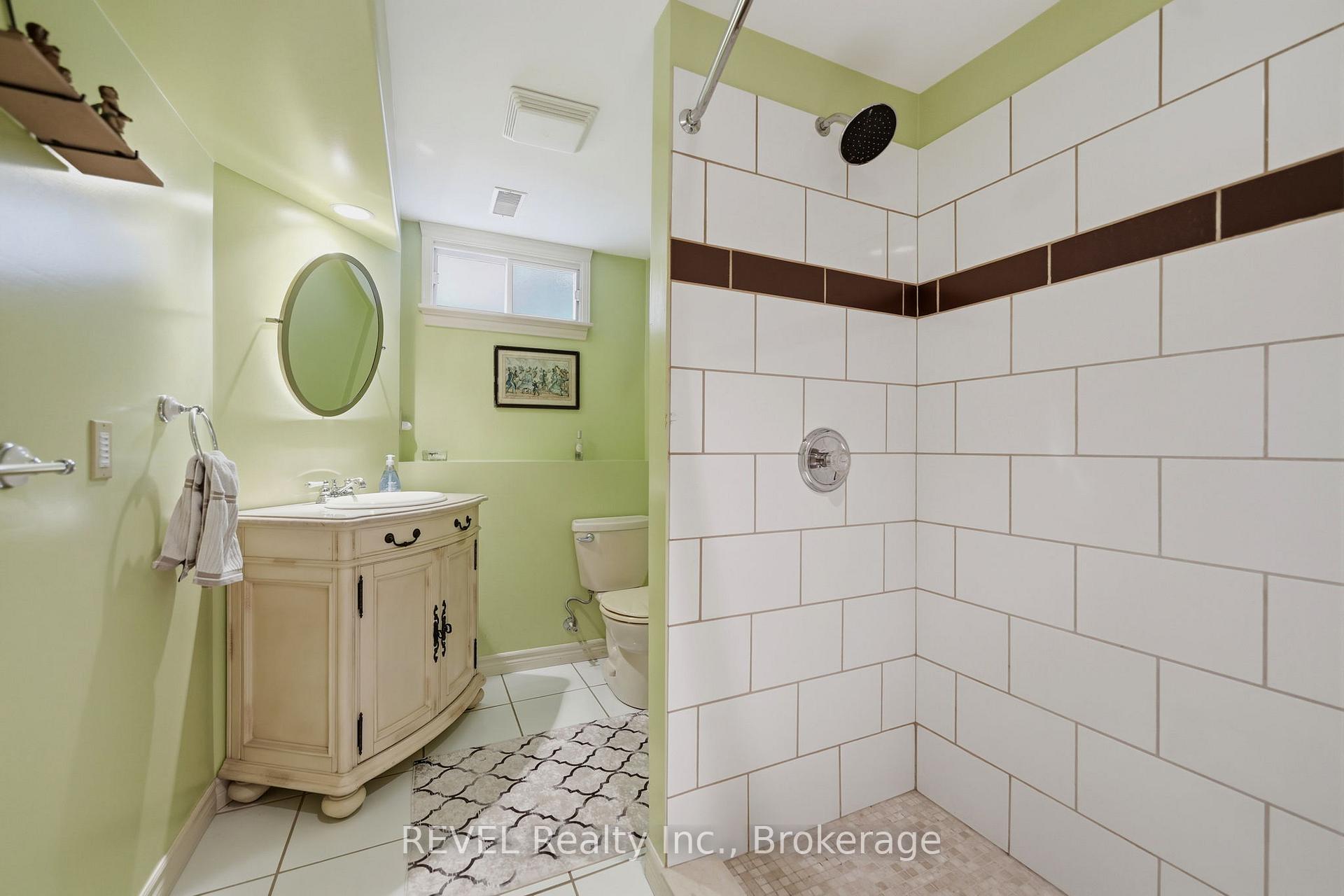 Photo 44 of 53 Beachview Drive, St. Catharines, Lakeshore — HOMEH