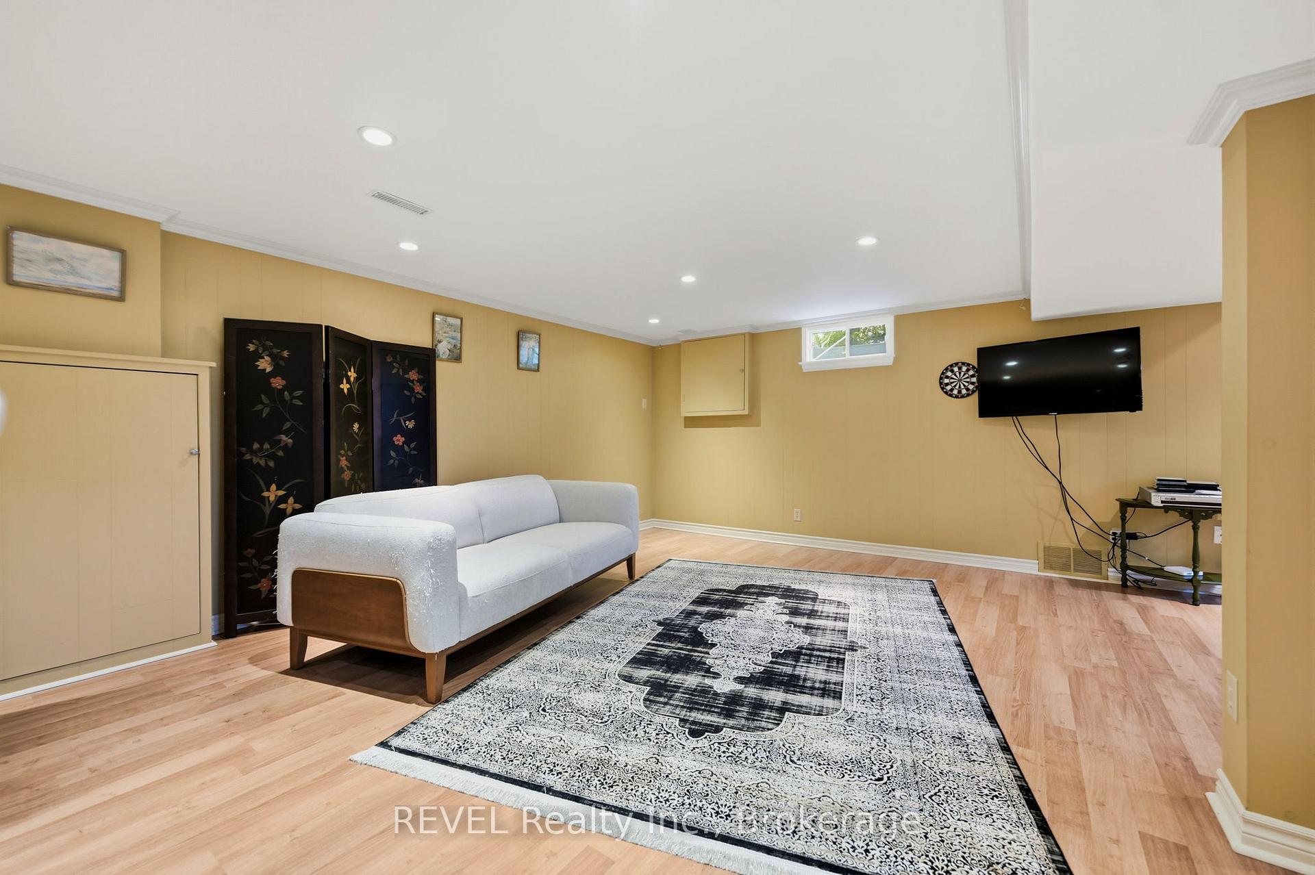 Photo 42 of 53 Beachview Drive, St. Catharines, Lakeshore — HOMEH