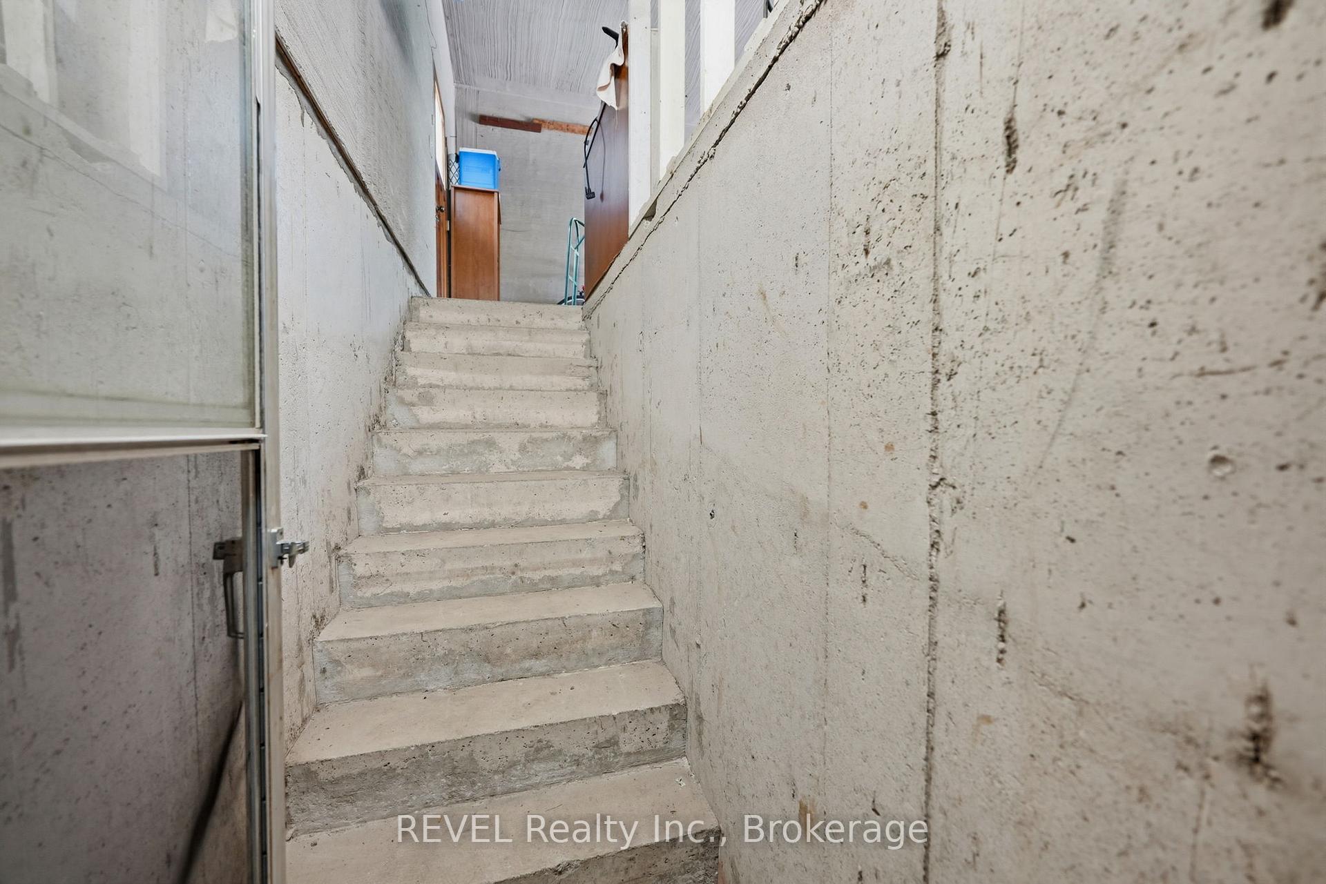 Photo 49 of 53 Beachview Drive, St. Catharines, Lakeshore — HOMEH