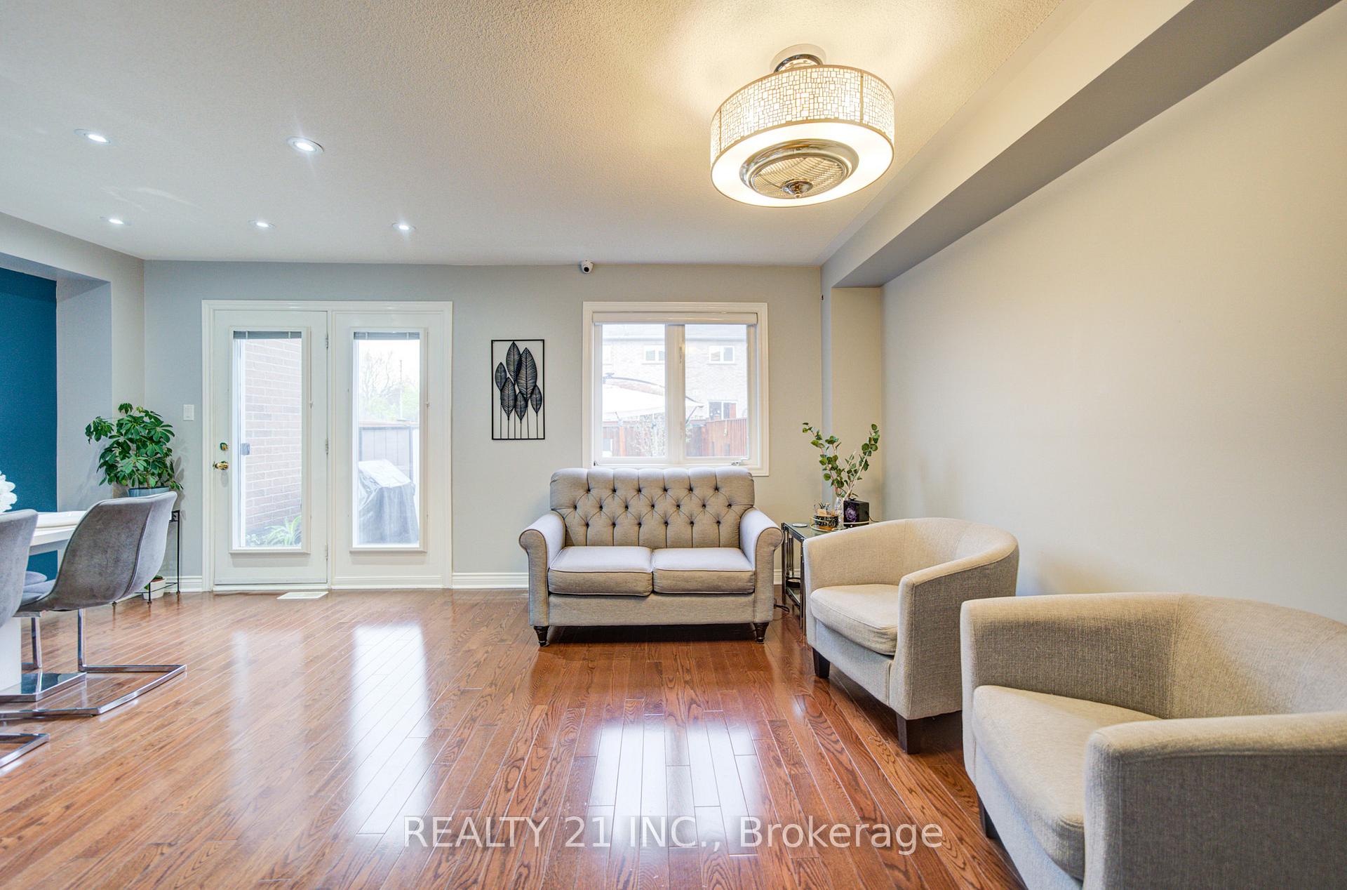 Photo 8 of 36 Lurcook Street, Ajax, South East — HOMEH