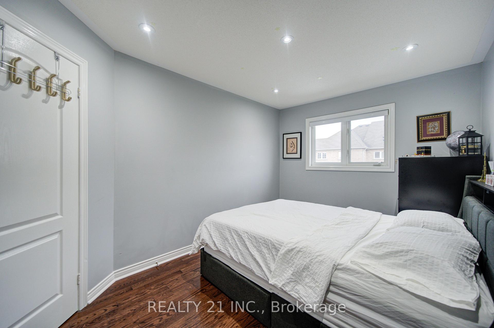 Photo 9 of 36 Lurcook Street, Ajax, South East — HOMEH