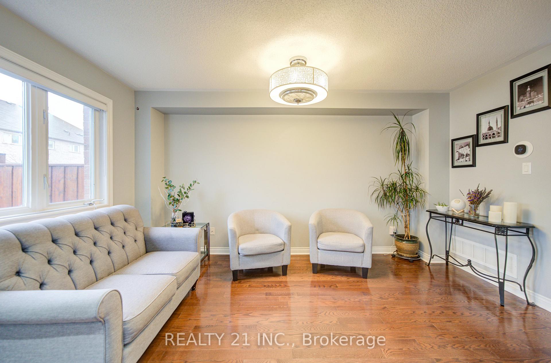 Photo 40 of 36 Lurcook Street, Ajax, South East — HOMEH