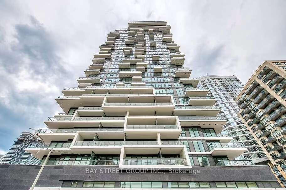 Front of Unit 1107, 77 Shuter Street