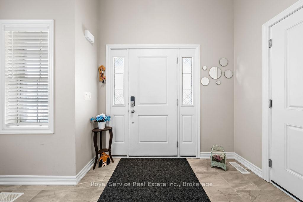 Photo 4 of 257 Morgan Street, Cobourg — HOMEH