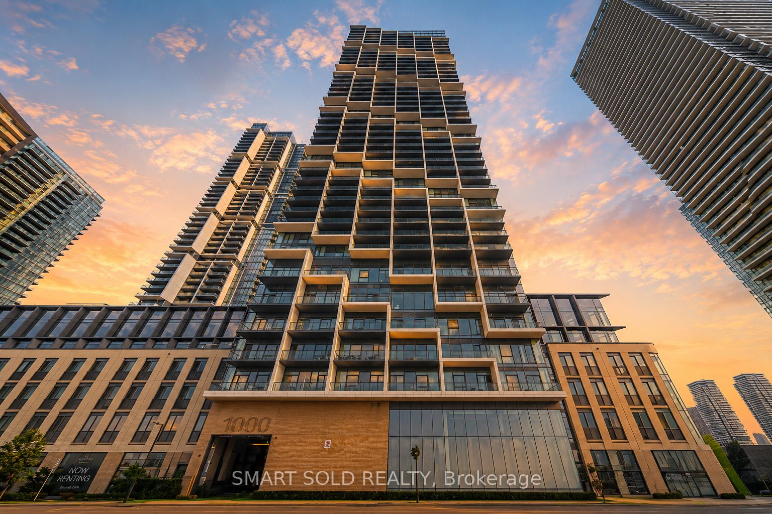 Front of Unit 906, 1000 Portage Parkway