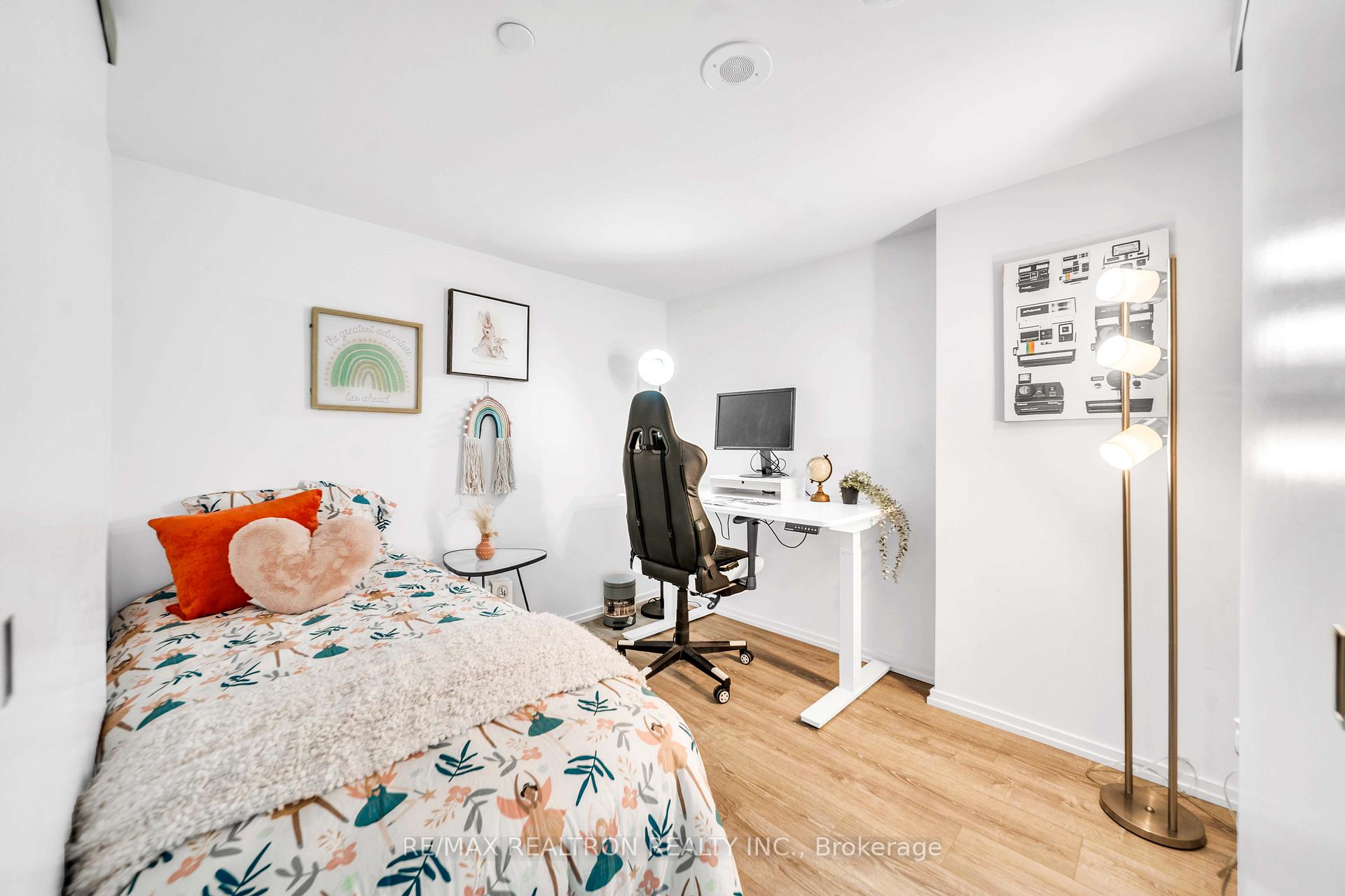 Photo 9 of Unit 746, 5 Soudan Avenue, Toronto, Mount Pleasant West — HOMEH