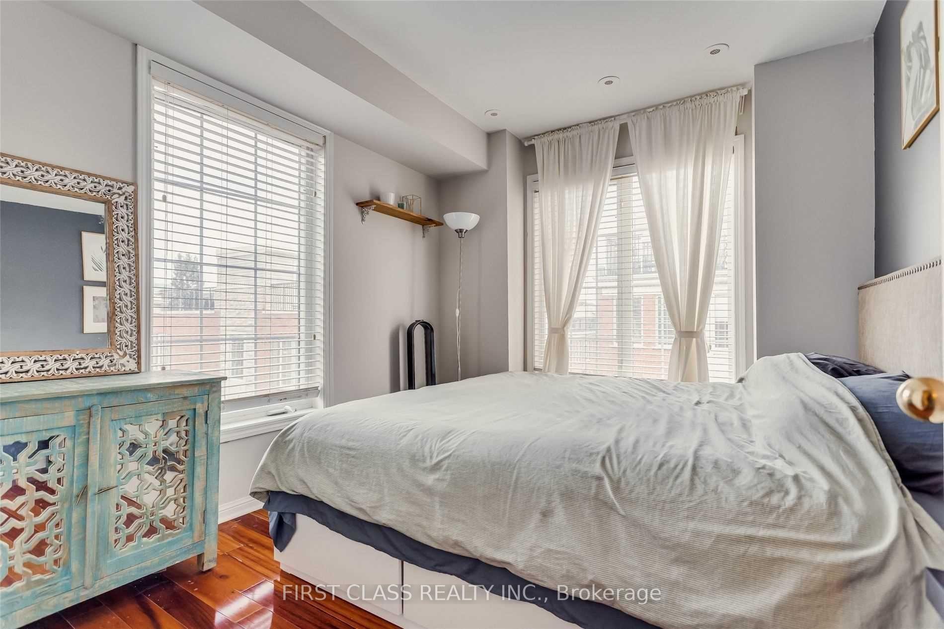 Photo 19 of Unit 934, 5 Everson Drive, North York, Willowdale East — HOMEH