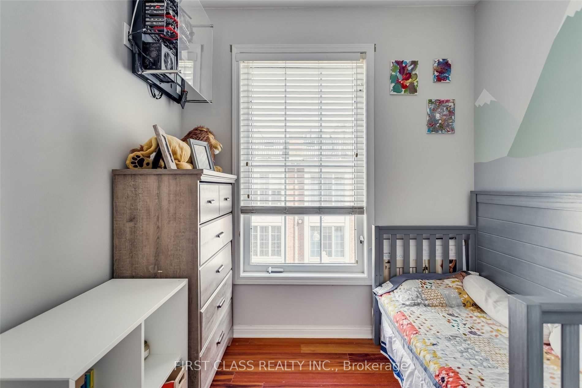 Photo 23 of Unit 934, 5 Everson Drive, North York, Willowdale East — HOMEH
