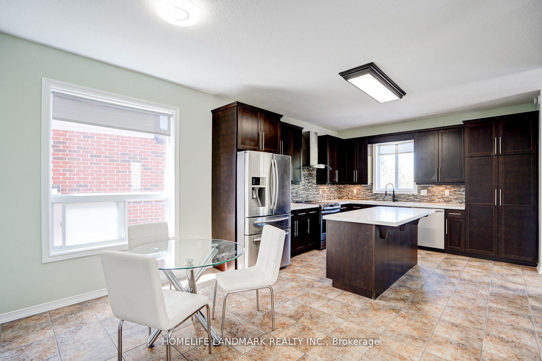 Photo 14 of 629 College Avenue, Orangeville — HOMEH