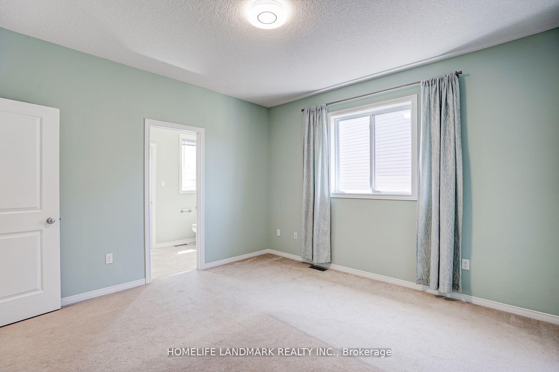 Photo 21 of 629 College Avenue, Orangeville — HOMEH