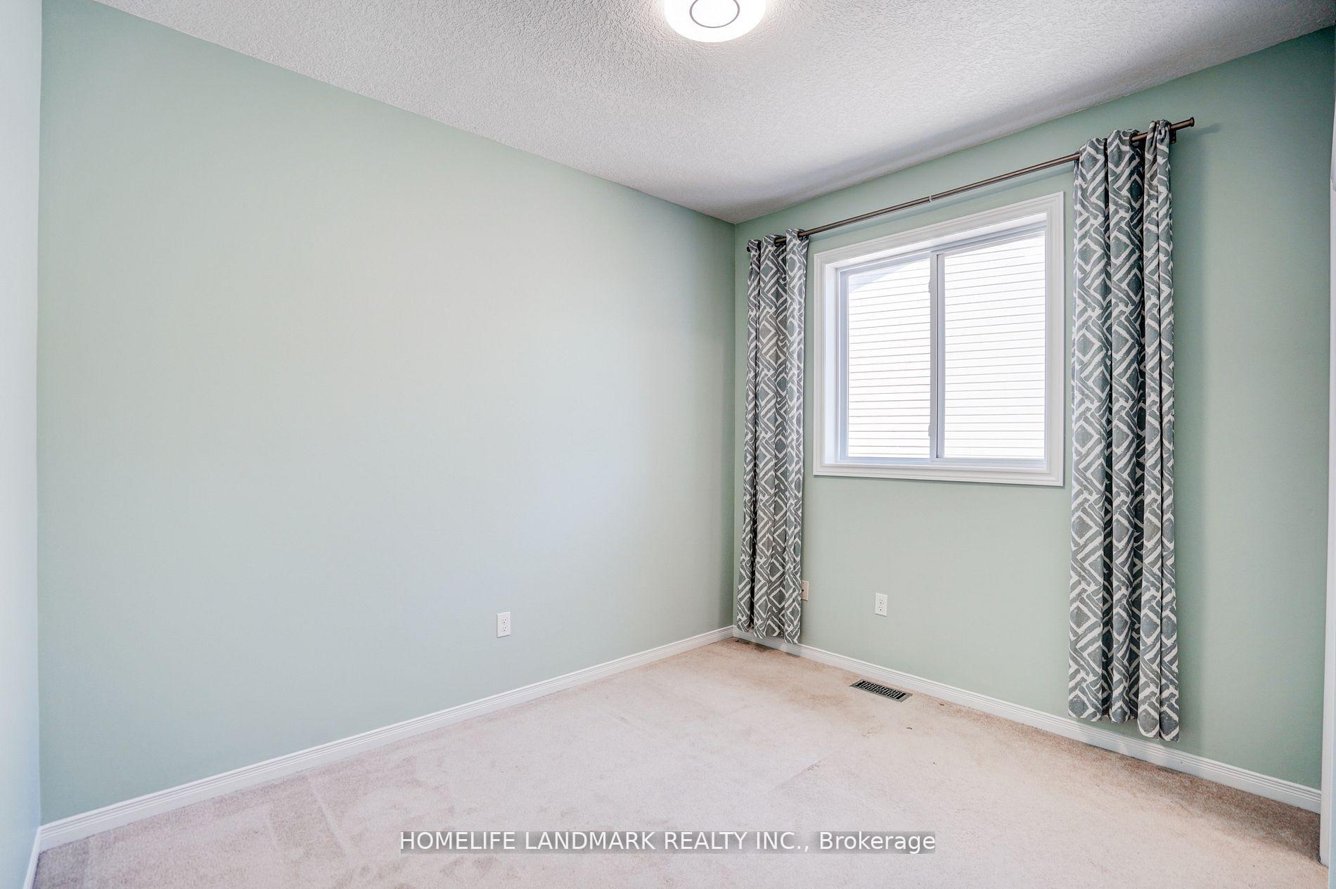 Photo 23 of 629 College Avenue, Orangeville — HOMEH