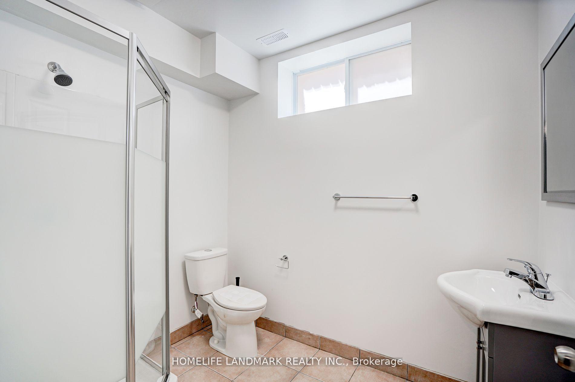 Photo 32 of 629 College Avenue, Orangeville — HOMEH
