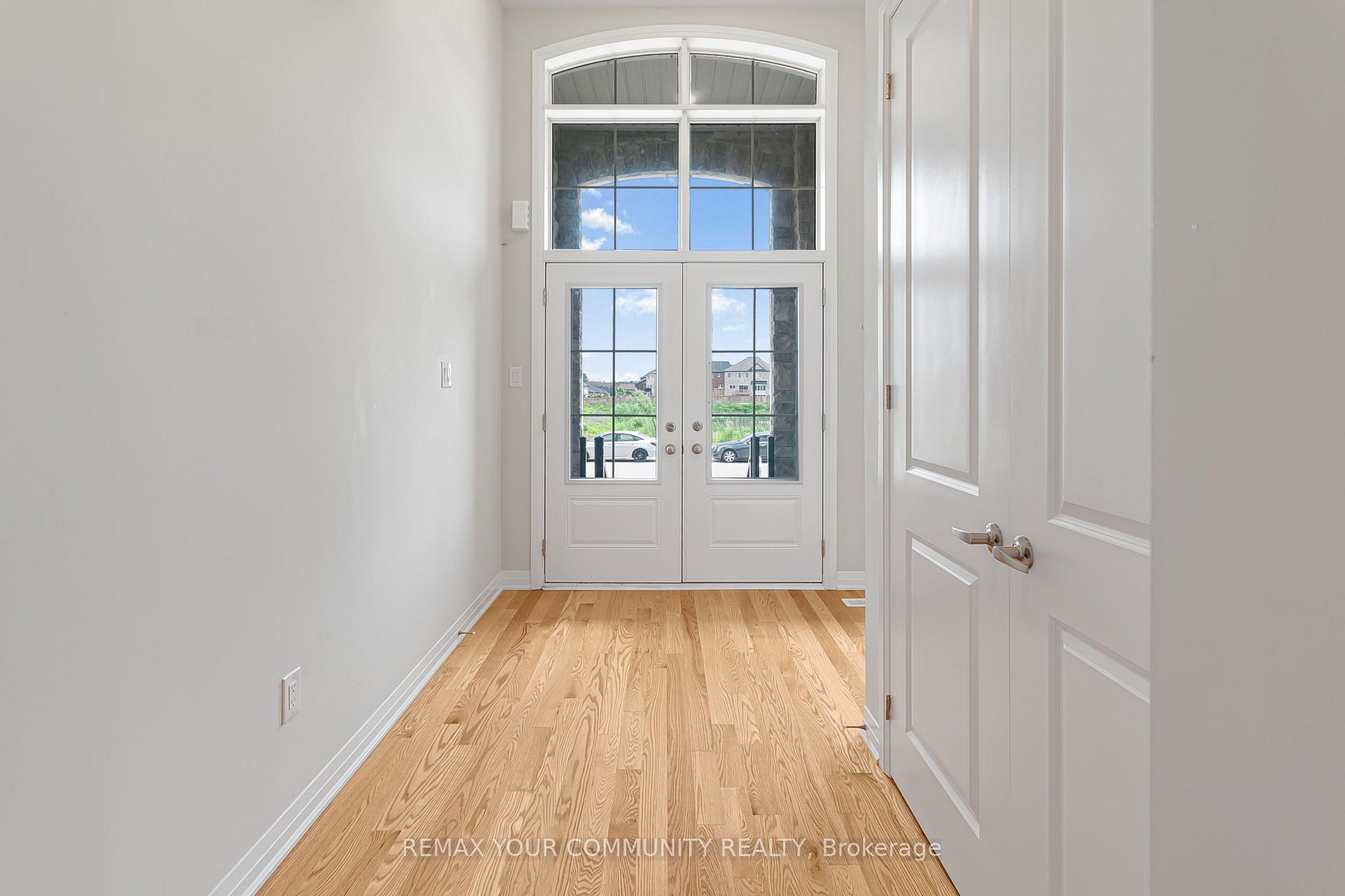 Photo 4 of 1646 Webster Boulevard, Innisfil, Alcona — HOMEH