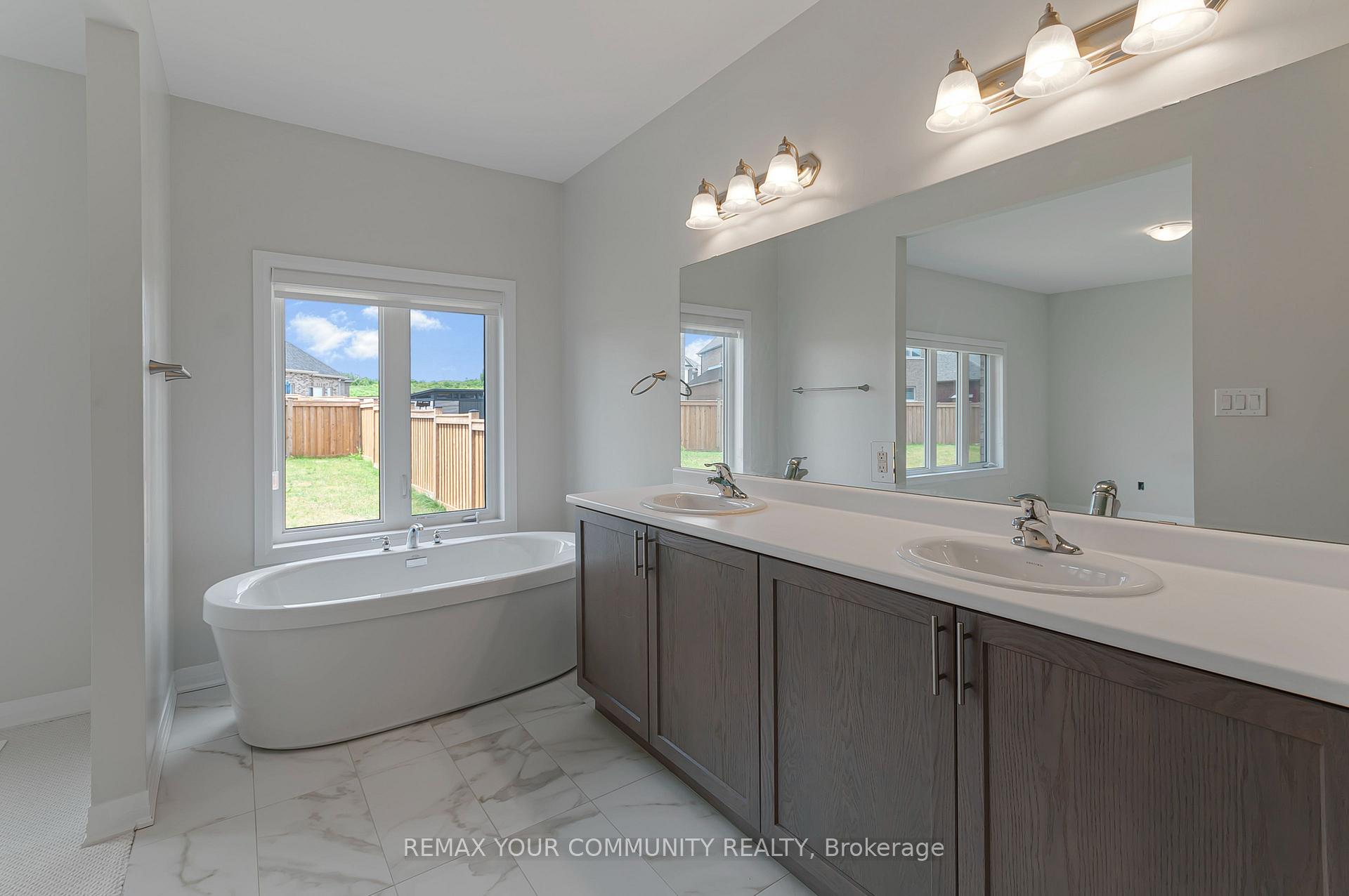 Photo 22 of 1646 Webster Boulevard, Innisfil, Alcona — HOMEH