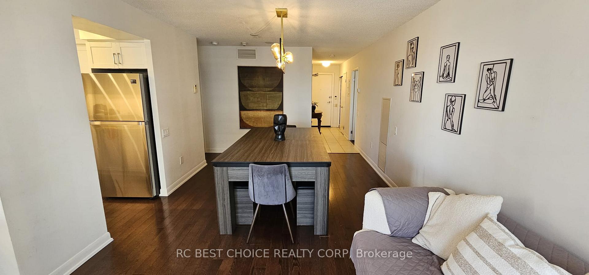 Photo 11 of Unit 2108, 33 Sheppard Avenue E, North York, Willowdale East — HOMEH