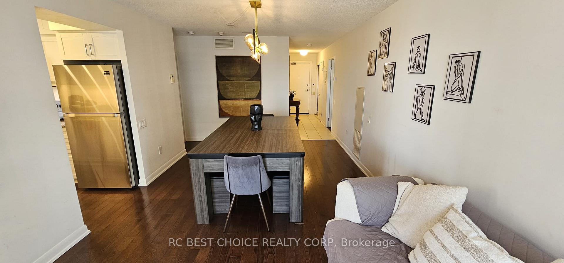 Photo 12 of Unit 2108, 33 Sheppard Avenue E, North York, Willowdale East — HOMEH
