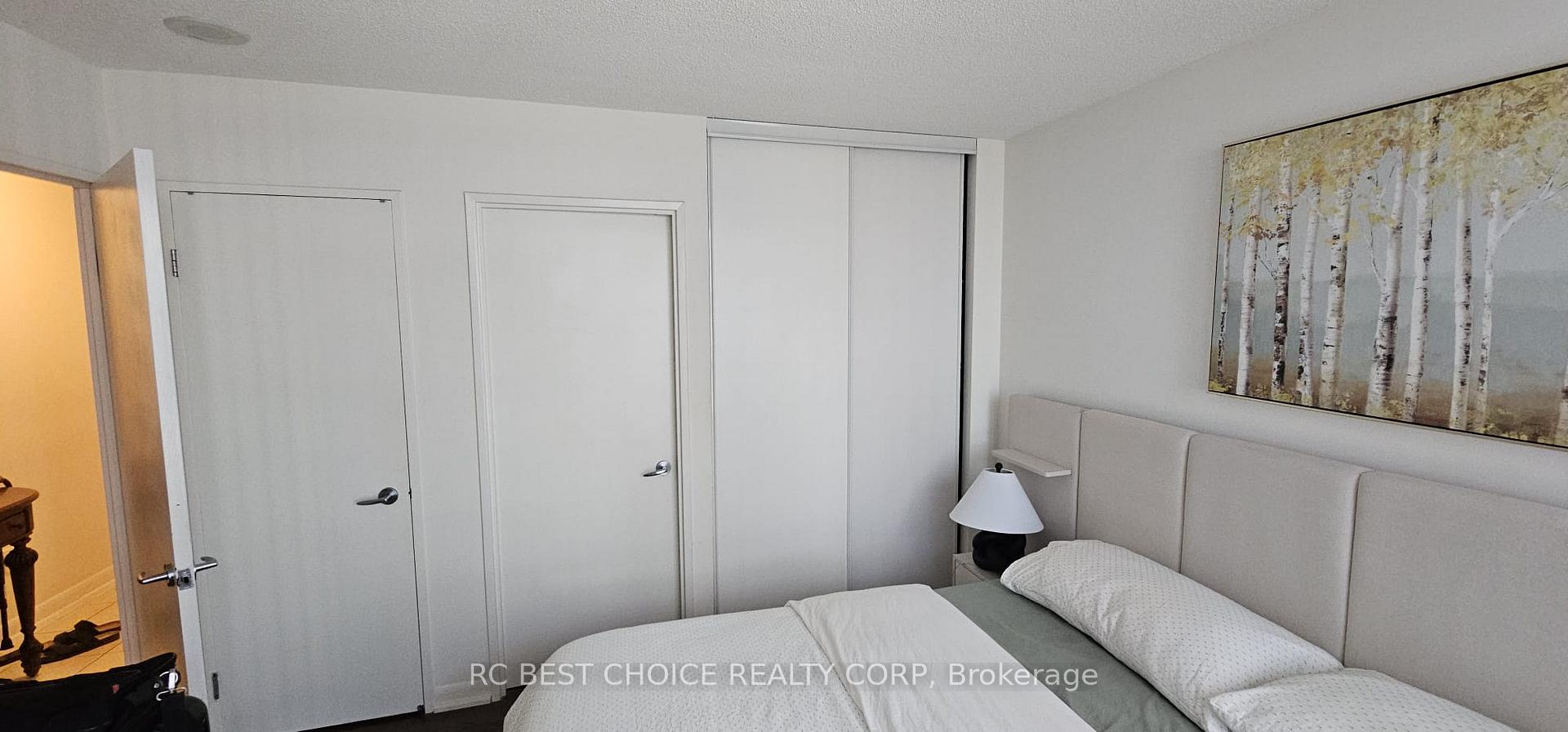 Photo 21 of Unit 2108, 33 Sheppard Avenue E, North York, Willowdale East — HOMEH