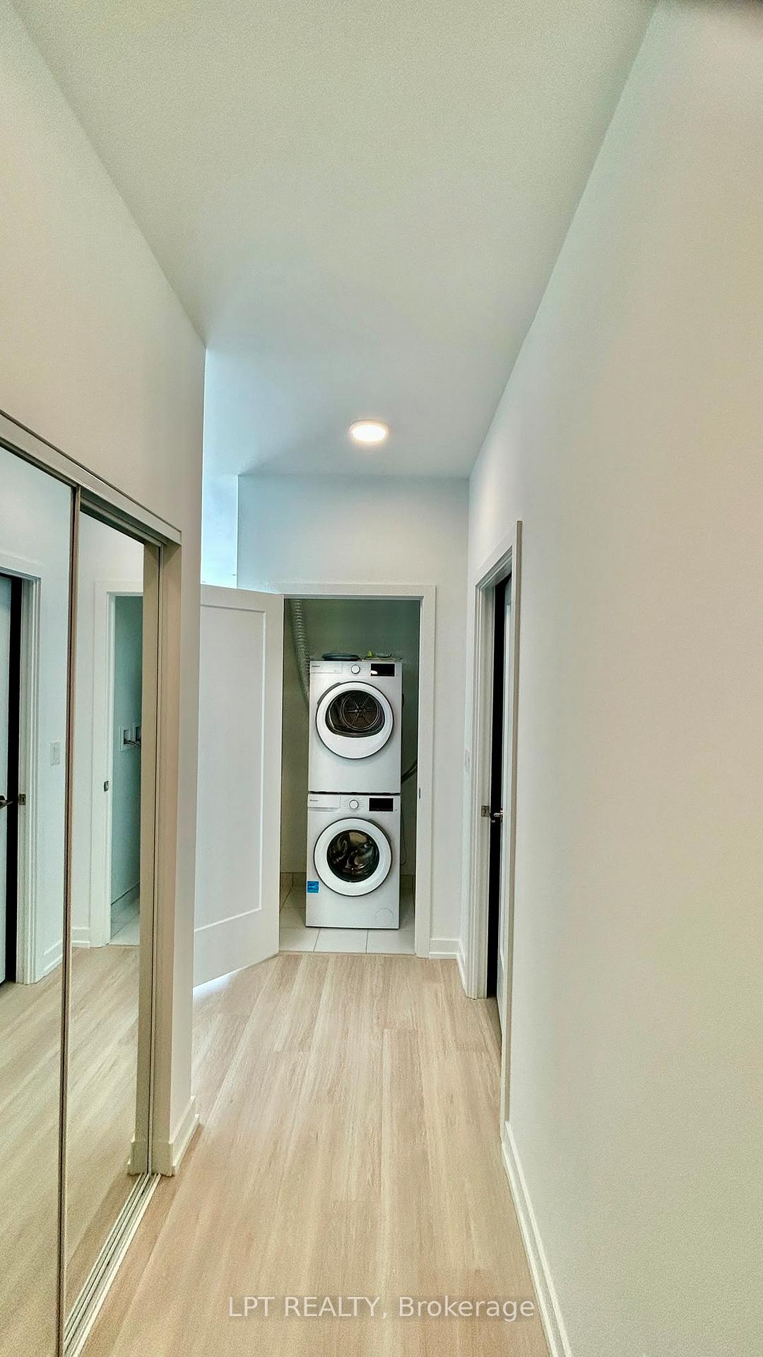 Photo 6 of Unit 2406, 9763 Markham rd, Markham, Greensborough — HOMEH