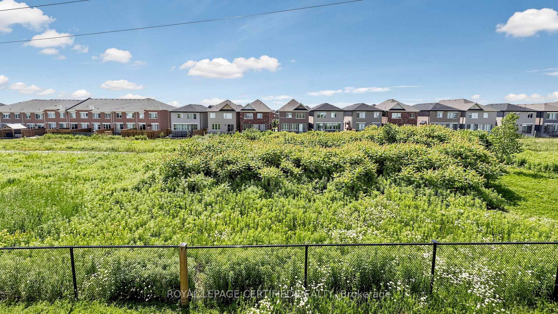 Photo 34 of 1031 Cameo Street, Pickering, Rural Pickering — HOMEH