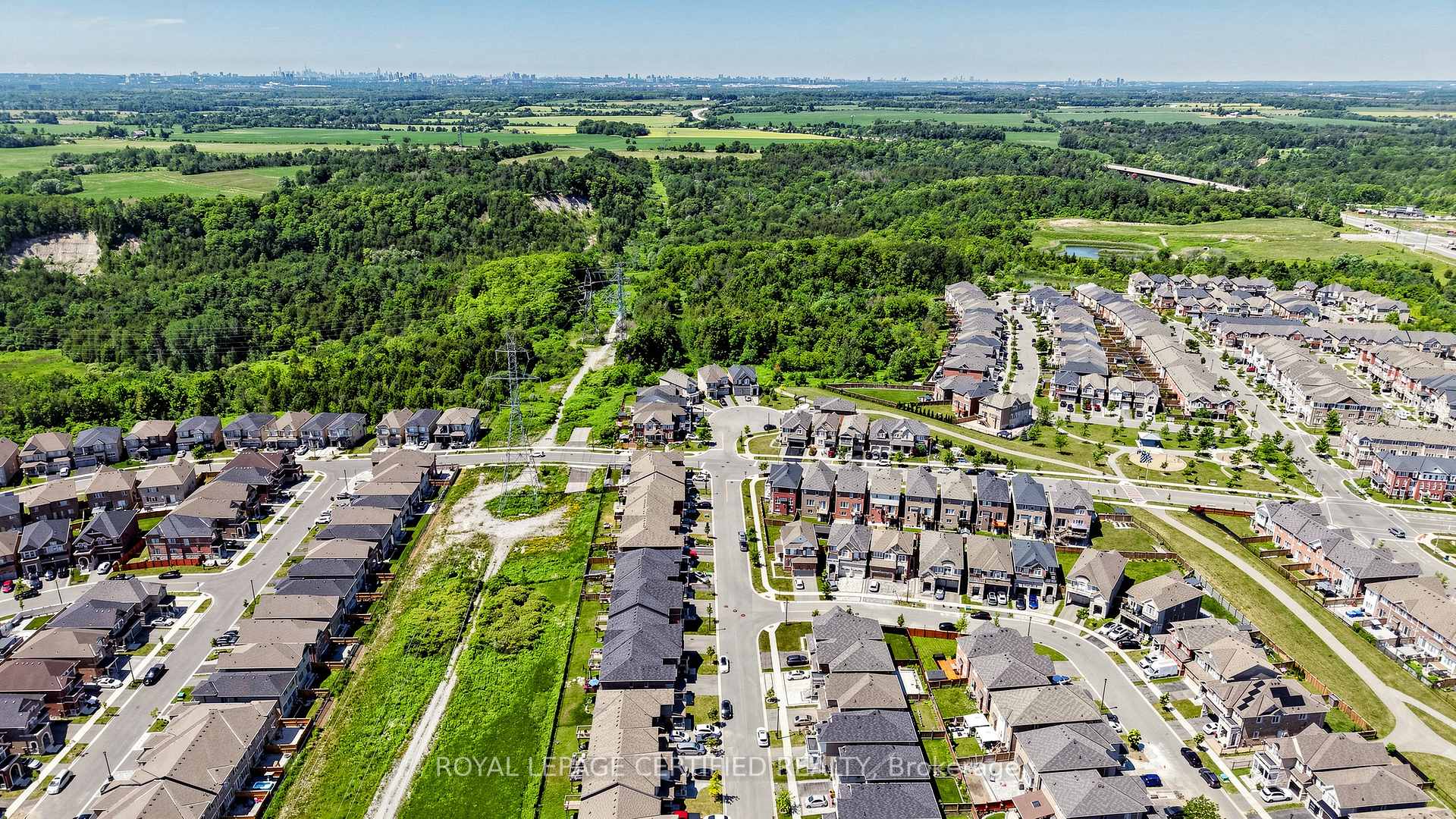 Photo 41 of 1031 Cameo Street, Pickering, Rural Pickering — HOMEH