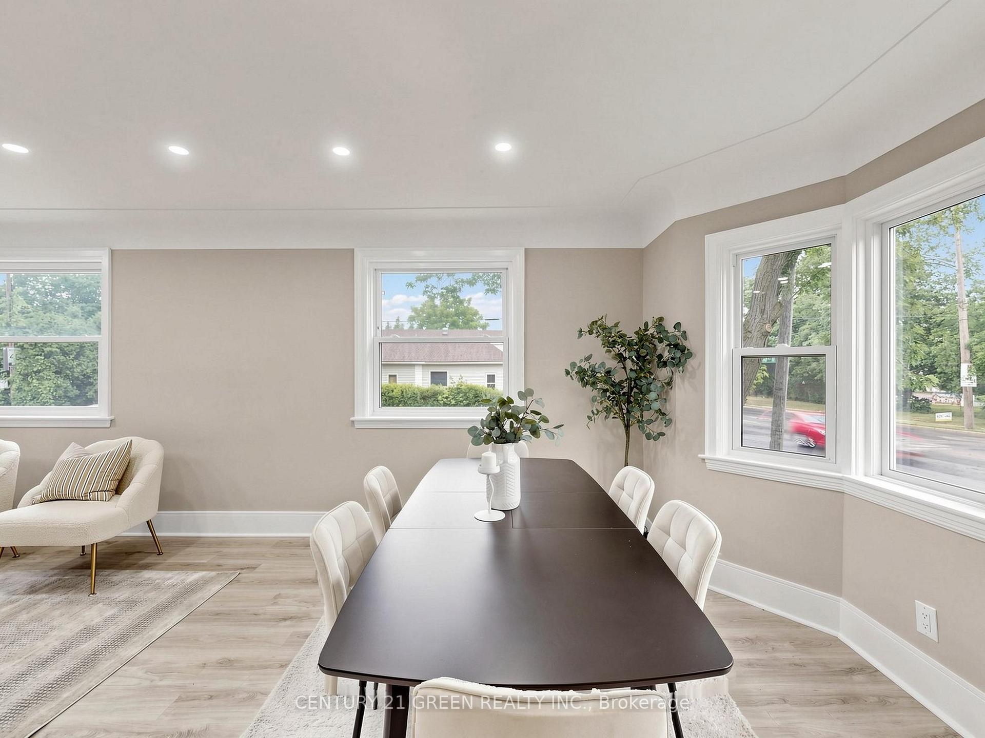 Photo 13 of 87 Fennell Avenue W, Hamilton, Mohawk — HOMEH