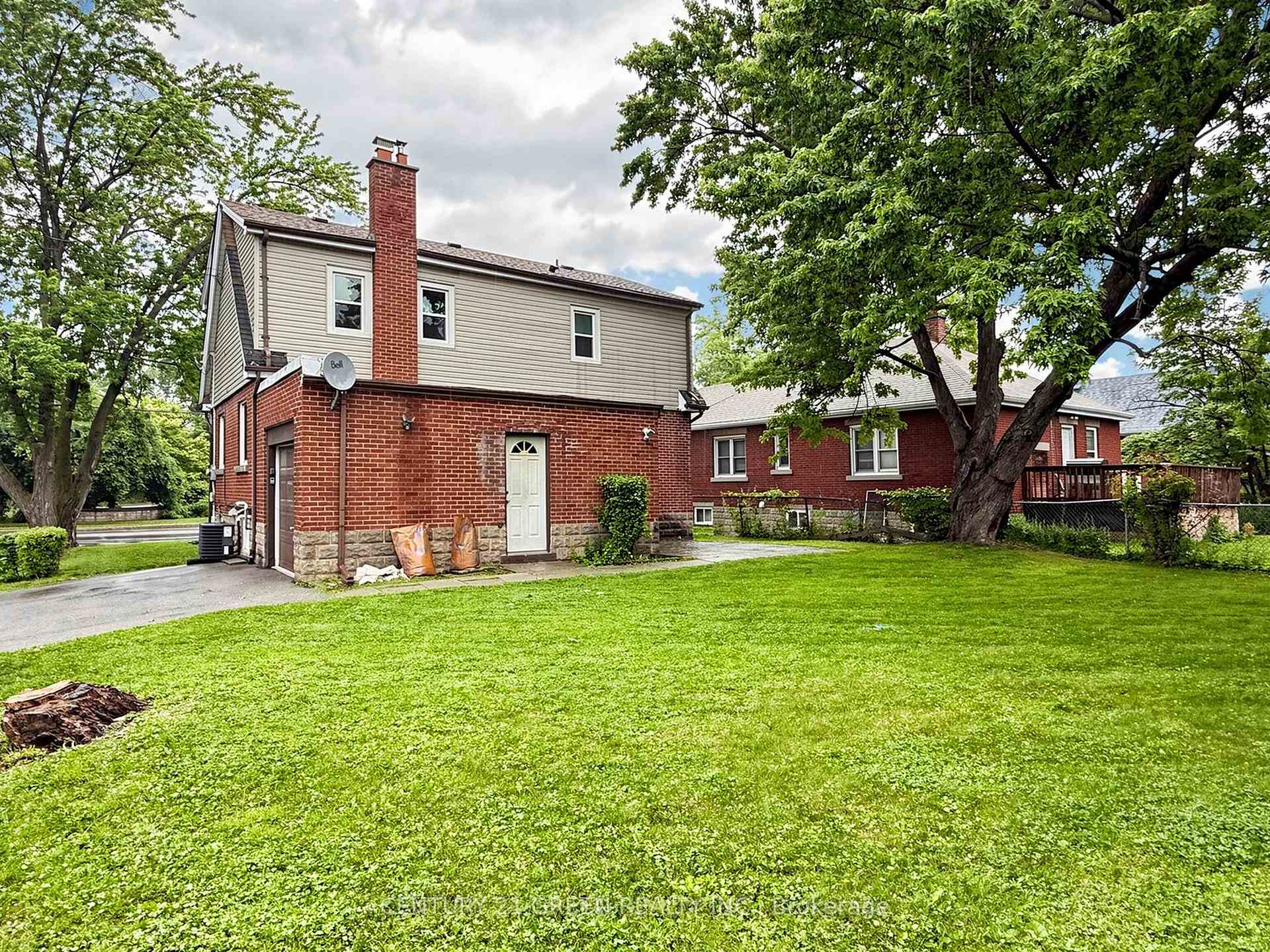 Photo 46 of 87 Fennell Avenue W, Hamilton, Mohawk — HOMEH