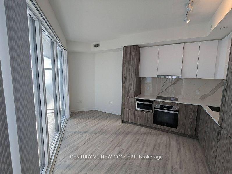Photo 2 of Unit 7208, 55 Cooper Street, Toronto, Waterfront Communities — HOMEH