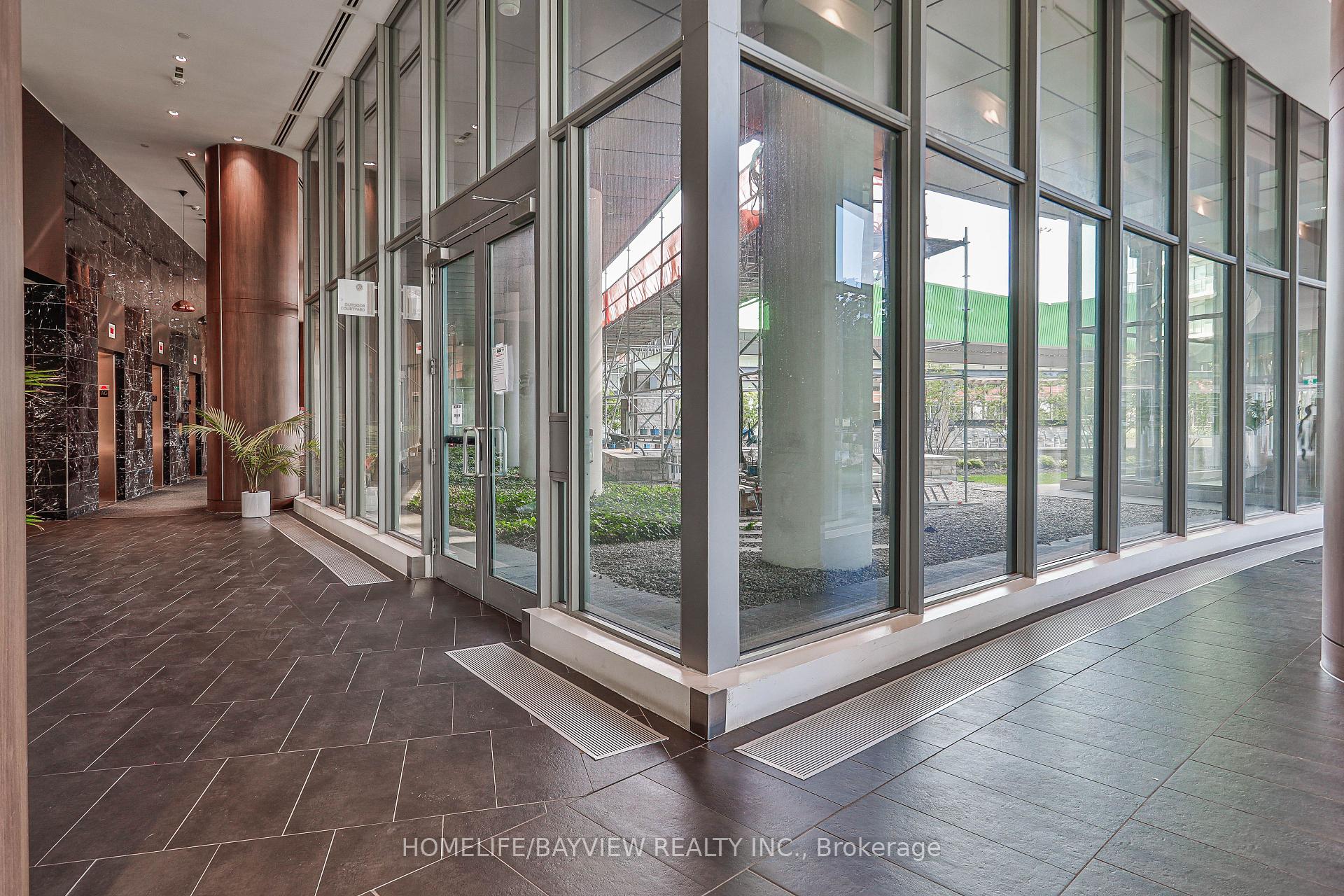 Photo 3 of Unit 1508, 117 Mcmahon Drive, North York, Bayview Village — HOMEH