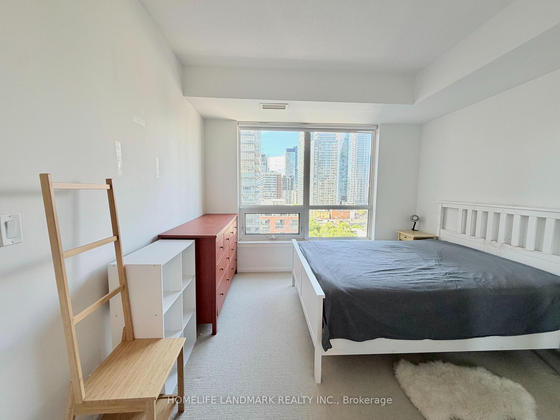 Photo 8 of Unit 1405, 35 Hayden Street, Toronto, Church-Yonge Corridor — HOMEH
