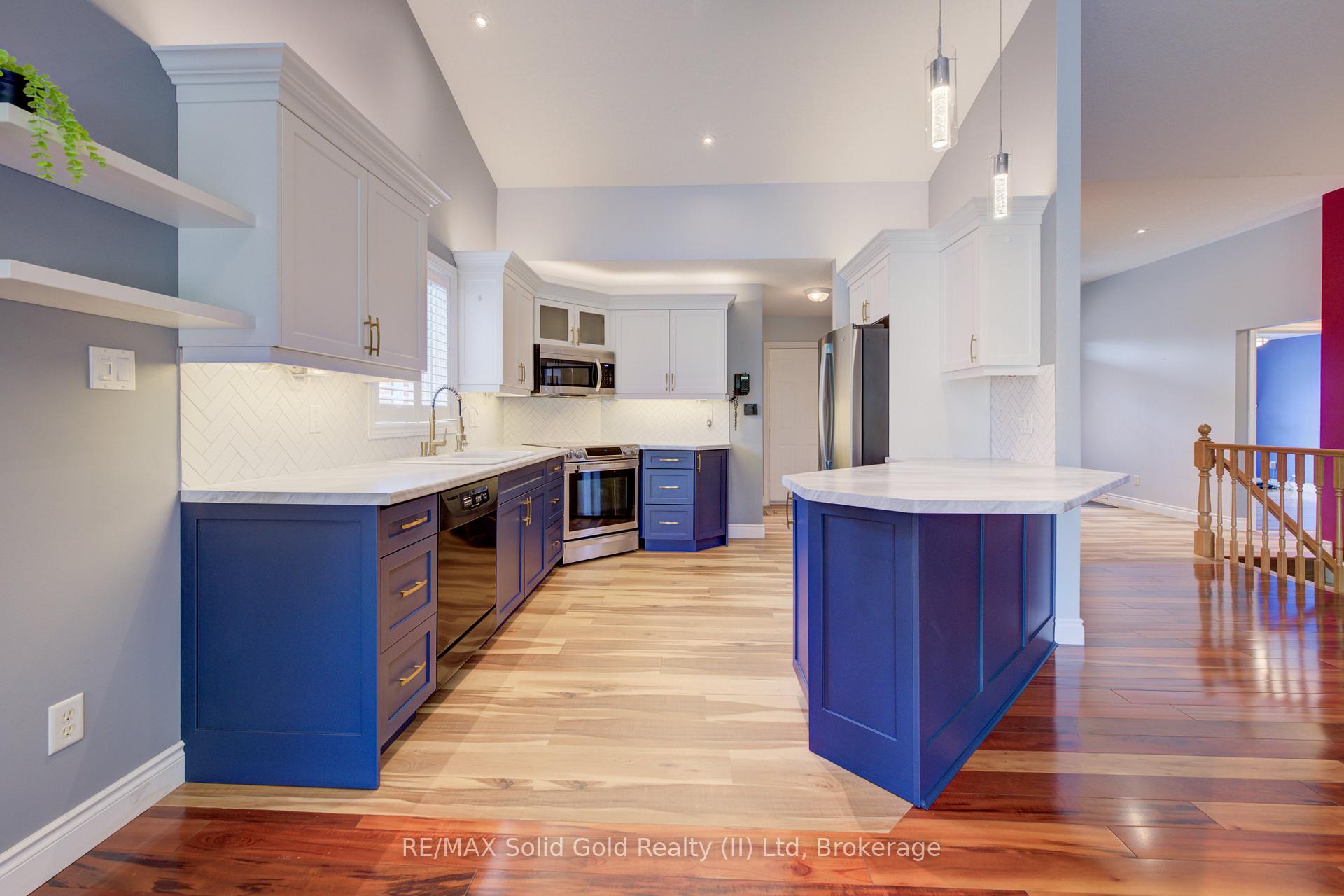 Photo 11 of 11 Sun Valley Drive, Wilmot — HOMEH