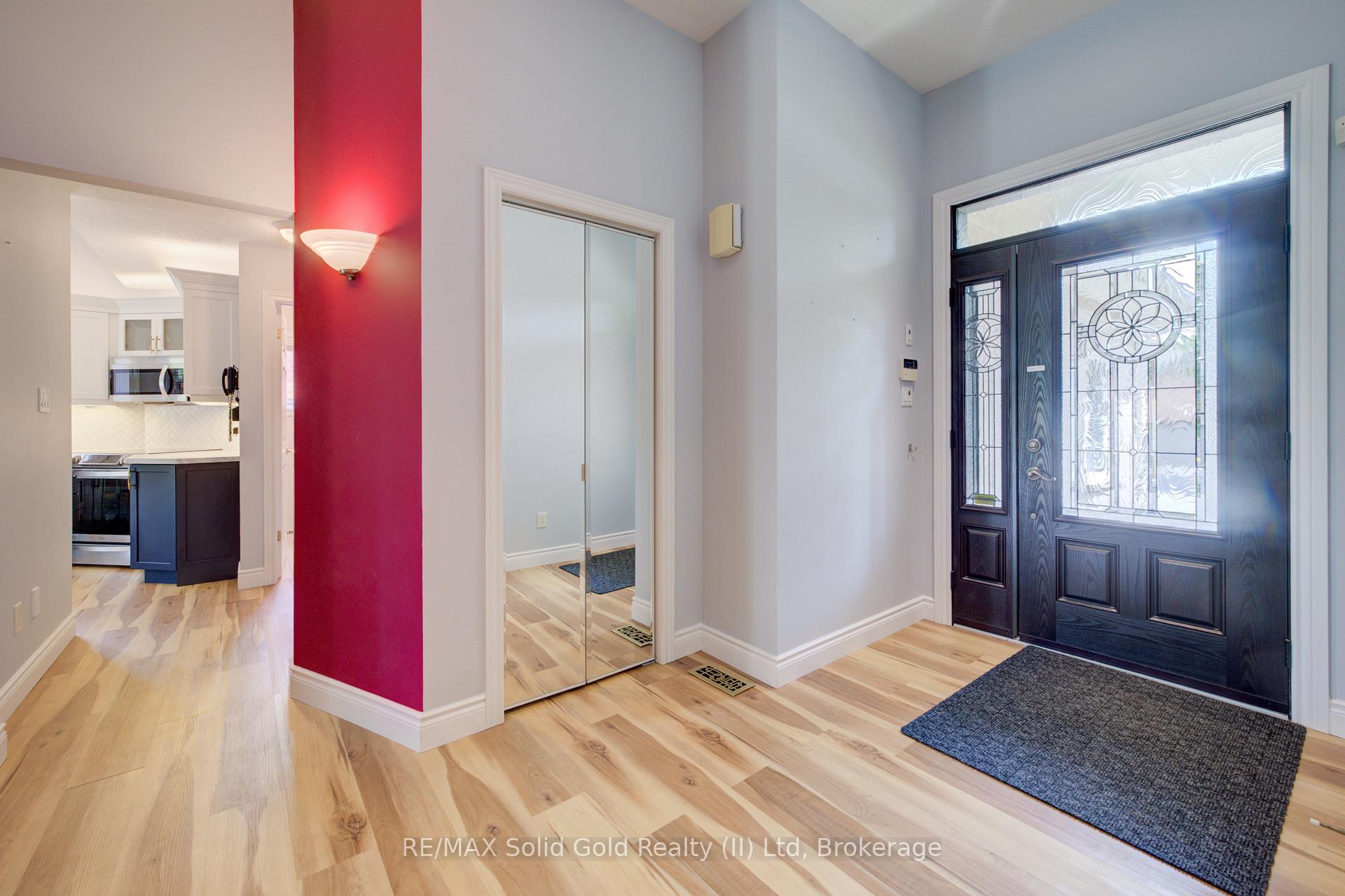 Photo 23 of 11 Sun Valley Drive, Wilmot — HOMEH